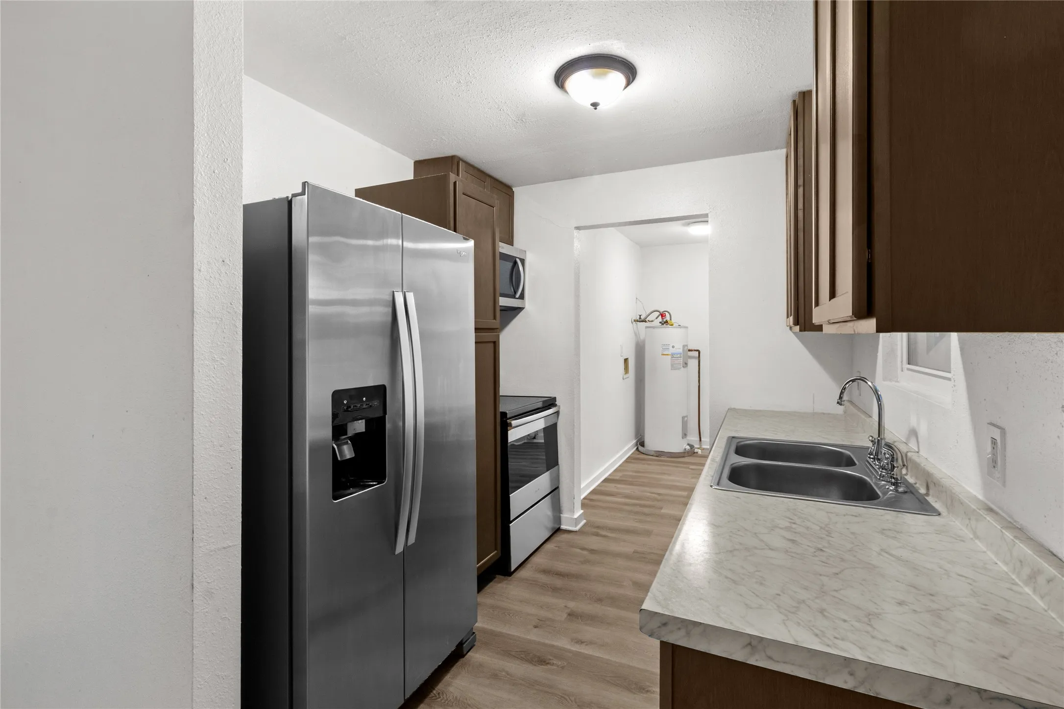 Single Family Residence For Rent in Mc Lennan County , 6301 Sydney Drive, Waco, Texas 76708, 3 Bedrooms, 2 Bathrooms, Garage spaces, 1,524 Sqft, built in 1993, Price $2,000, mls#21346282, Real Estate Agent in Waco, Homes For Rent in Mc Lennan county, Homes For Rent in Waco, Realtor in Waco Texas, Real Estate Brokerage Independent Realty Texas, Luminita Cordes Realtor