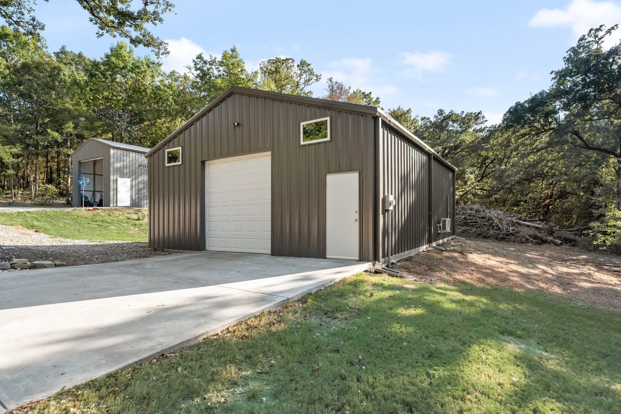 Single Family Residence For Sale in Fannin County , 1473 County Road 2980, Windom, Texas 75492, 3 Bedroom, 3 Bathroom, 2 Garage spaces, 2,773 Sqft, built in 2009, mls#21345666, Real Estate Agent in Windom, Homes For Sale in Fannin county, Homes For Sale in Windom, Realtor in Windom Texas, Real Estate Brokerage Independent Realty Texas, Luminita Cordes Realtor