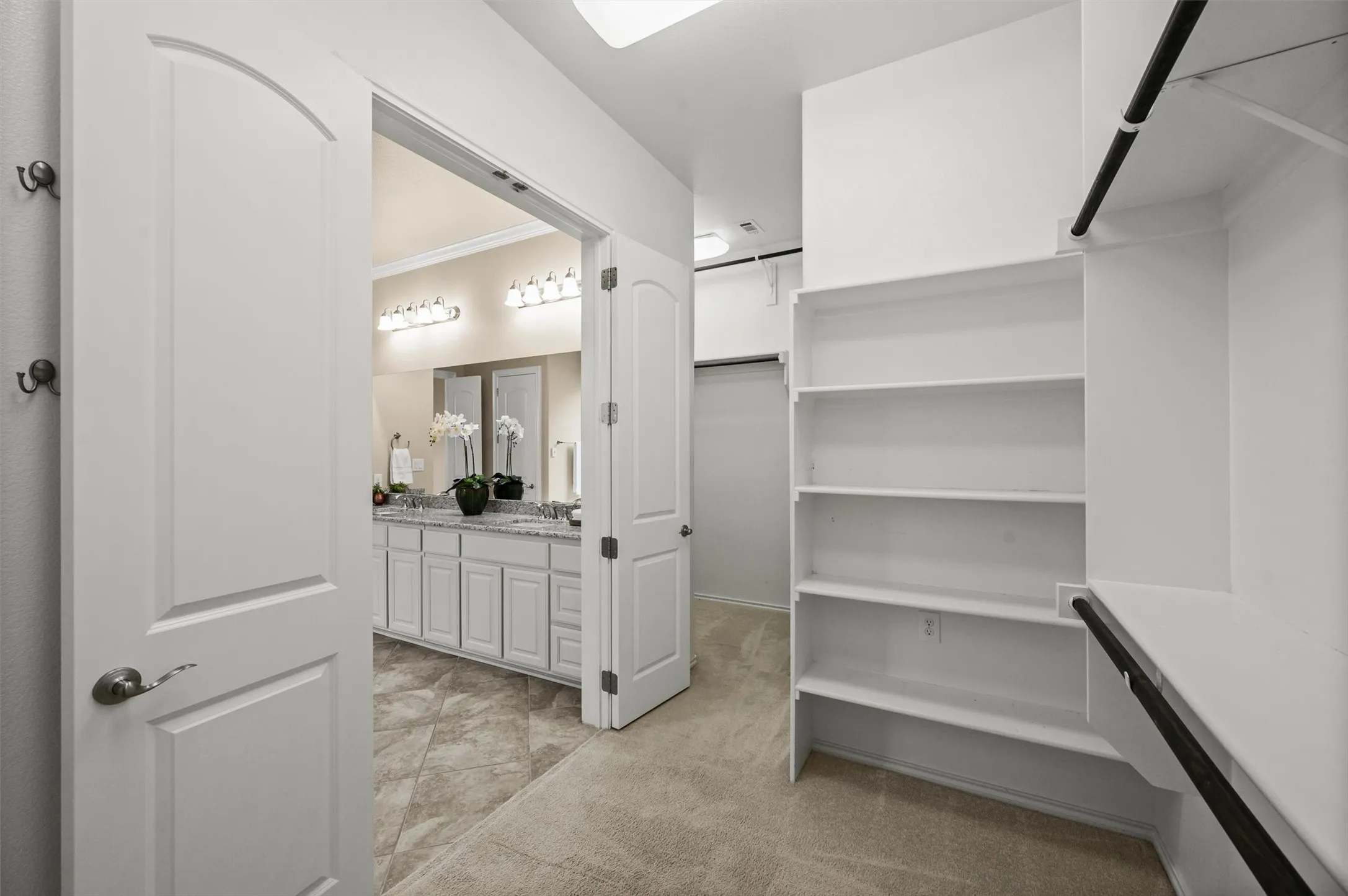 Single Family Residence For Sale in Collin County , 2524 Hayloft Way, Plano, Texas 75075, 4 Bedroom, 4 Bathroom, 2 Garage spaces, 3,803 Sqft, built in 2014, mls#21344999, Real Estate Agent in Plano, Homes For Sale in Collin county, Homes For Sale in Plano, Realtor in Plano Texas, Real Estate Brokerage Independent Realty Texas, Luminita Cordes Realtor