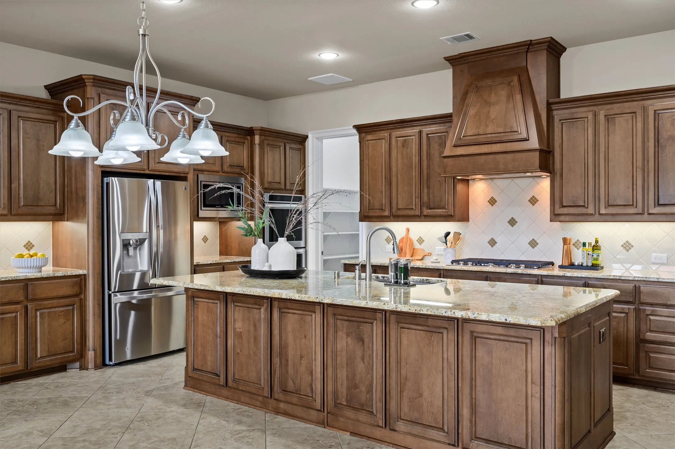 Single Family Residence For Sale in Collin County , 2524 Hayloft Way, Plano, Texas 75075, 4 Bedroom, 4 Bathroom, 2 Garage spaces, 3,803 Sqft, built in 2014, mls#21344999, Real Estate Agent in Plano, Homes For Sale in Collin county, Homes For Sale in Plano, Realtor in Plano Texas, Real Estate Brokerage Independent Realty Texas, Luminita Cordes Realtor