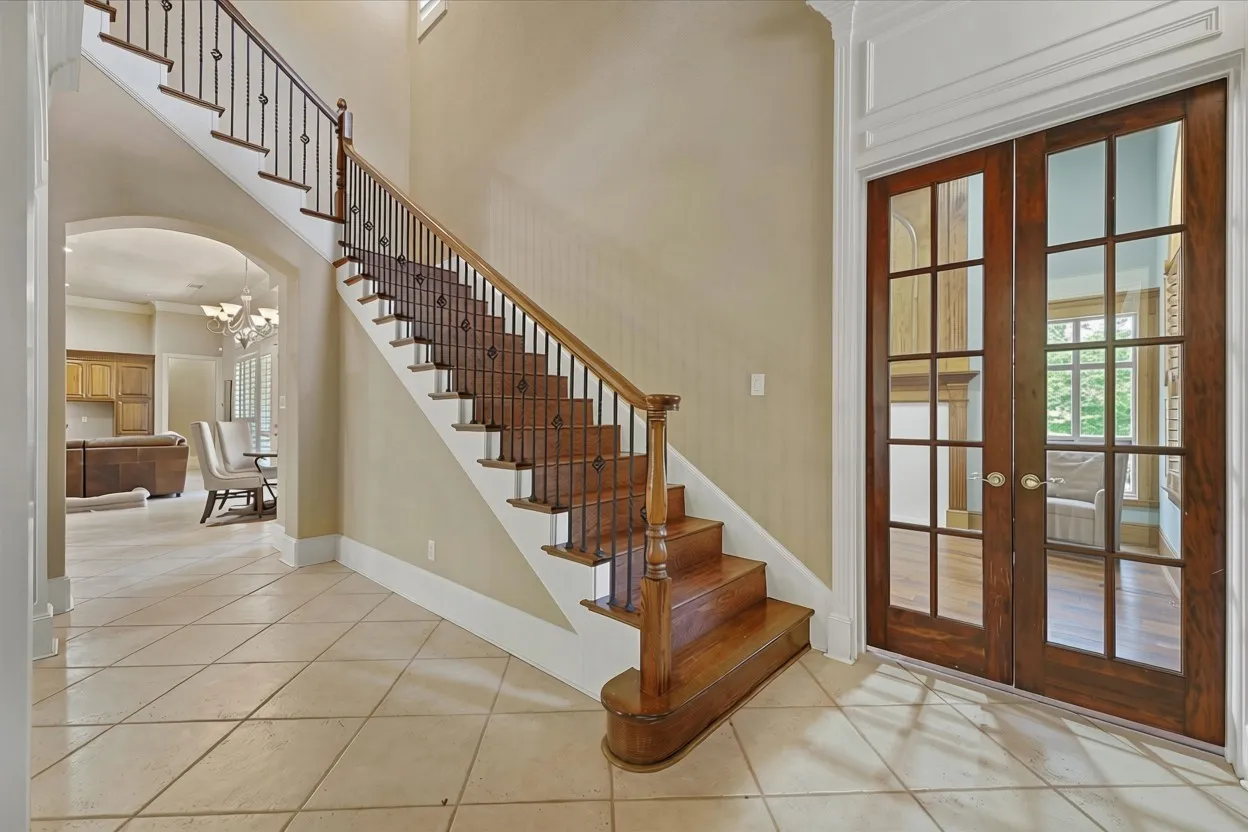 Single Family Residence For Sale in Denton County , 2349 Briar Court, Frisco, Texas 75034, 4 Bedrooms, 4 Bathrooms, 2 Garage spaces, 3,504 Sqft, built in 2001, Price $925,000, mls#21345443, Real Estate Agent in Frisco, Homes For Sale in Denton county, Homes For Sale in Frisco, Realtor in Frisco Texas, Real Estate Brokerage Independent Realty Texas, Luminita Cordes Realtor