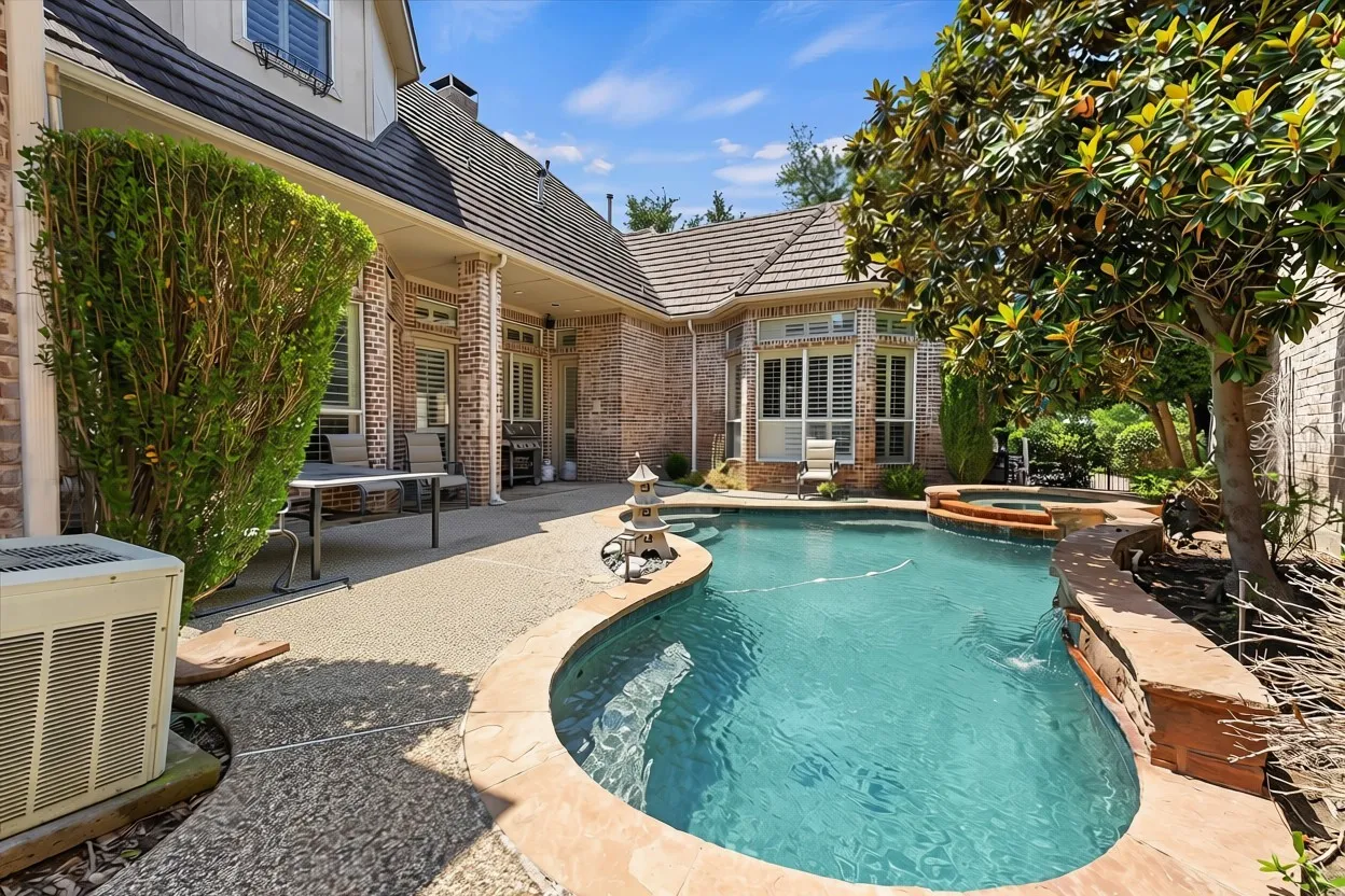 Single Family Residence For Sale in Denton County , 2349 Briar Court, Frisco, Texas 75034, 4 Bedrooms, 4 Bathrooms, 2 Garage spaces, 3,504 Sqft, built in 2001, Price $925,000, mls#21345443, Real Estate Agent in Frisco, Homes For Sale in Denton county, Homes For Sale in Frisco, Realtor in Frisco Texas, Real Estate Brokerage Independent Realty Texas, Luminita Cordes Realtor