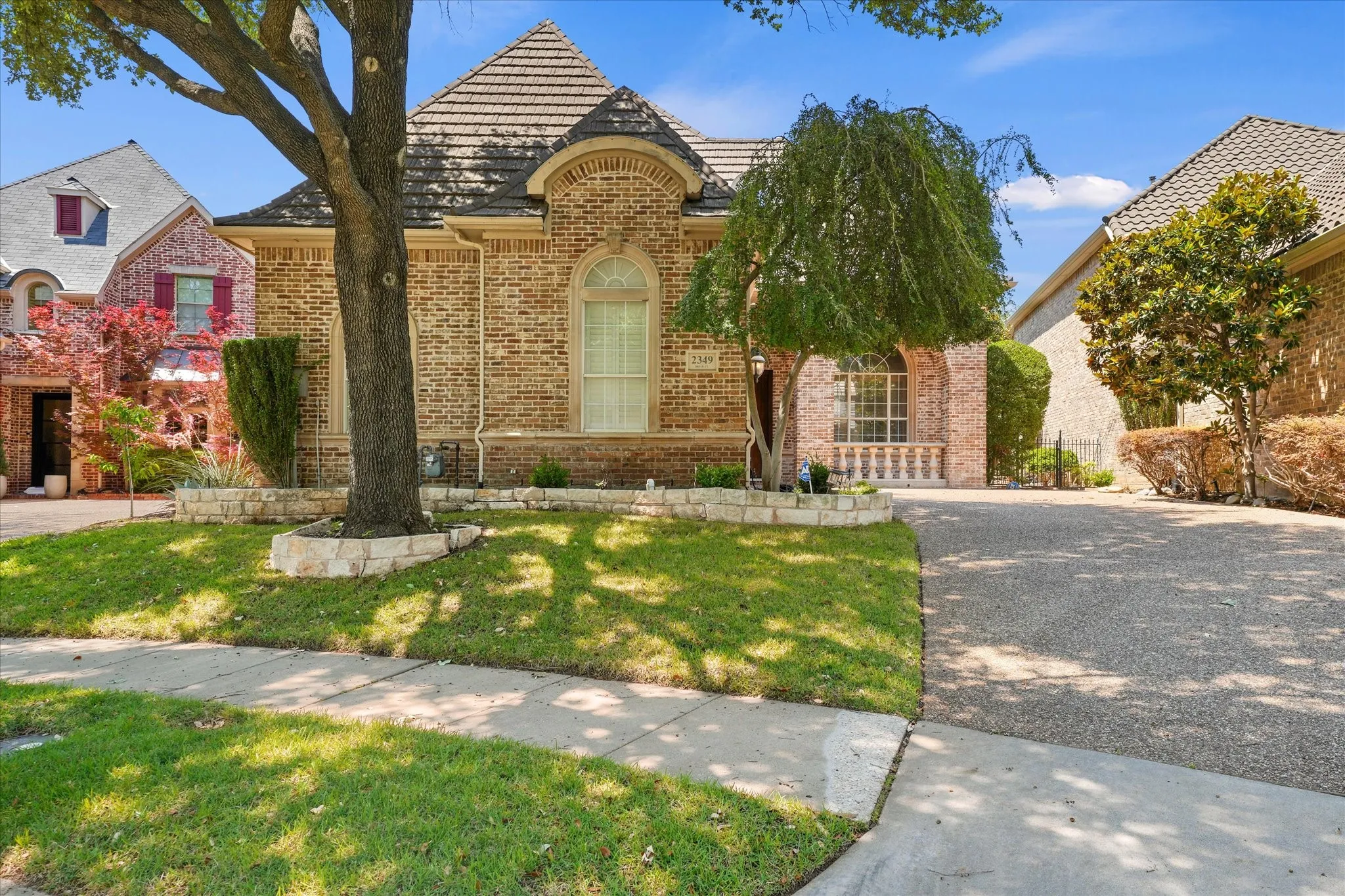 Single Family Residence For Sale in Denton County , 2349 Briar Court, Frisco, Texas 75034, 4 Bedrooms, 4 Bathrooms, 2 Garage spaces, 3,504 Sqft, built in 2001, Price $925,000, mls#21345443, Real Estate Agent in Frisco, Homes For Sale in Denton county, Homes For Sale in Frisco, Realtor in Frisco Texas, Real Estate Brokerage Independent Realty Texas, Luminita Cordes Realtor