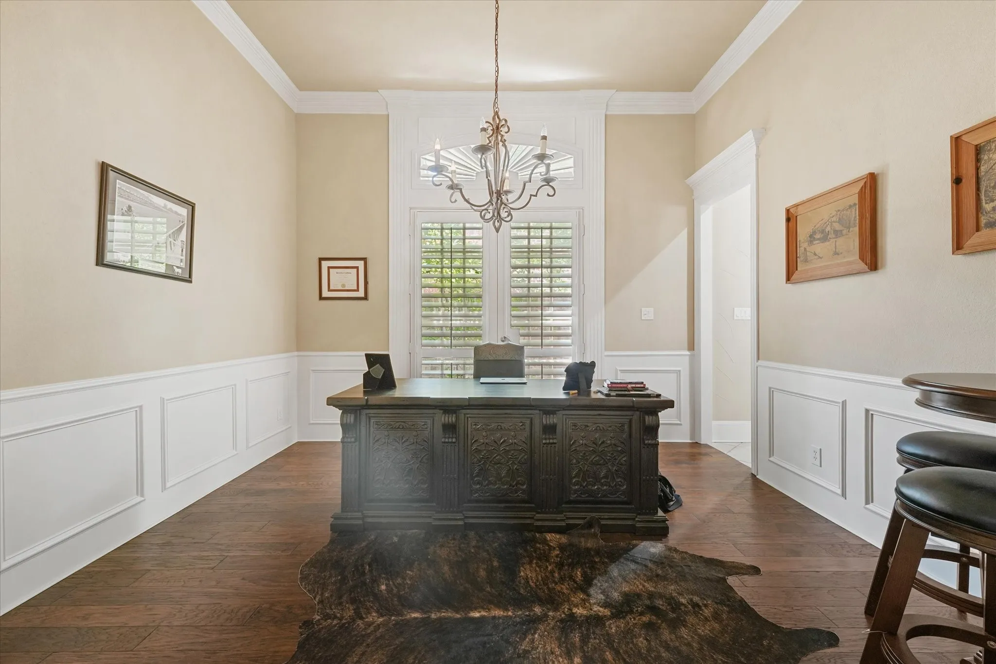 Single Family Residence For Sale in Denton County , 2349 Briar Court, Frisco, Texas 75034, 4 Bedrooms, 4 Bathrooms, 2 Garage spaces, 3,504 Sqft, built in 2001, Price $925,000, mls#21345443, Real Estate Agent in Frisco, Homes For Sale in Denton county, Homes For Sale in Frisco, Realtor in Frisco Texas, Real Estate Brokerage Independent Realty Texas, Luminita Cordes Realtor