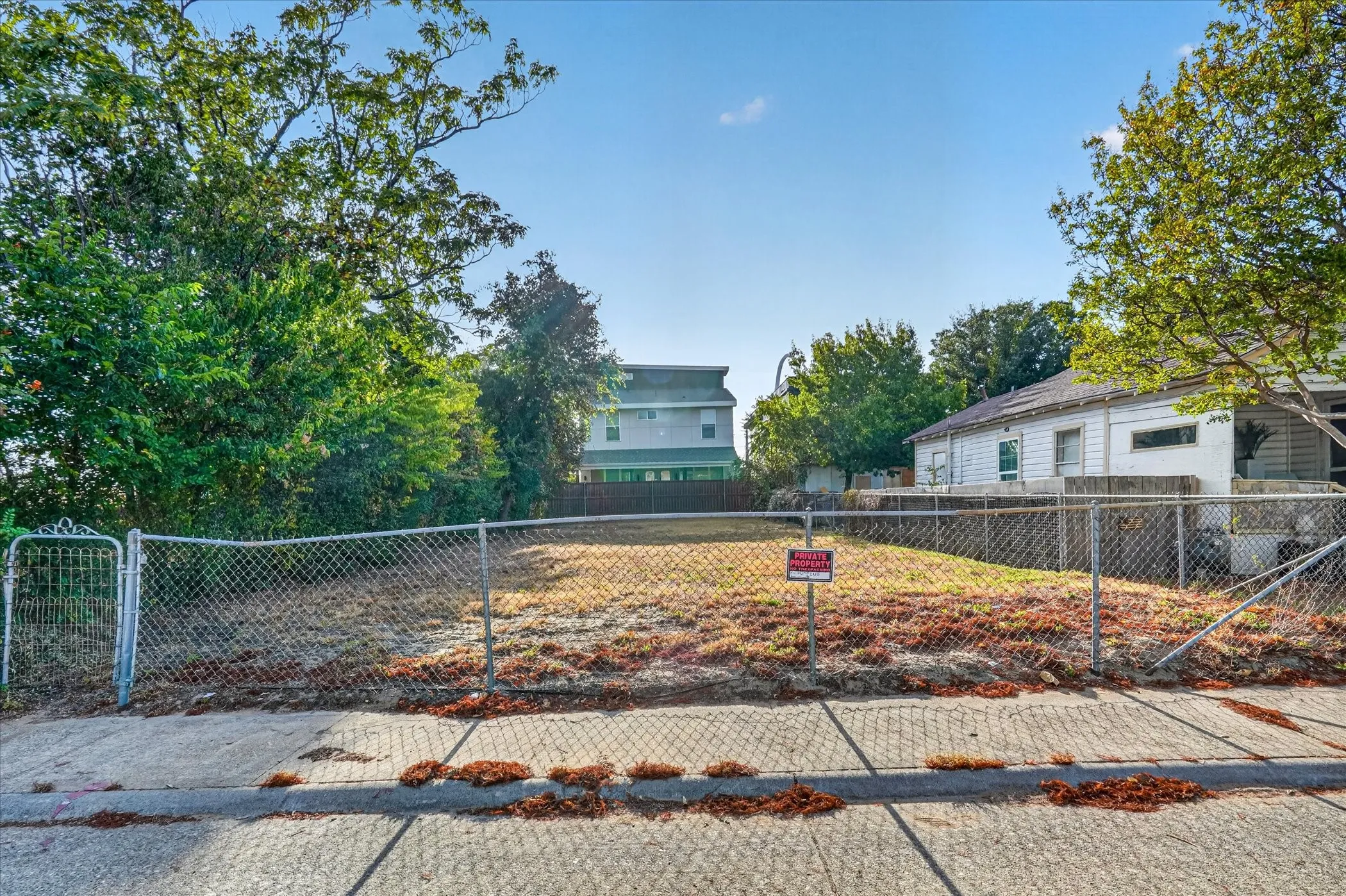 Unimproved Land For Sale in Dallas County , 3126 Pastor Street, Dallas, Texas 75212, 0, 0, Garage spaces, 0 Sqft, built in 0, mls#21346263, Real Estate Agent in Dallas, Homes For Sale in Dallas county, Homes For Sale in Dallas, Realtor in Dallas Texas, Real Estate Brokerage Independent Realty Texas, Luminita Cordes Realtor