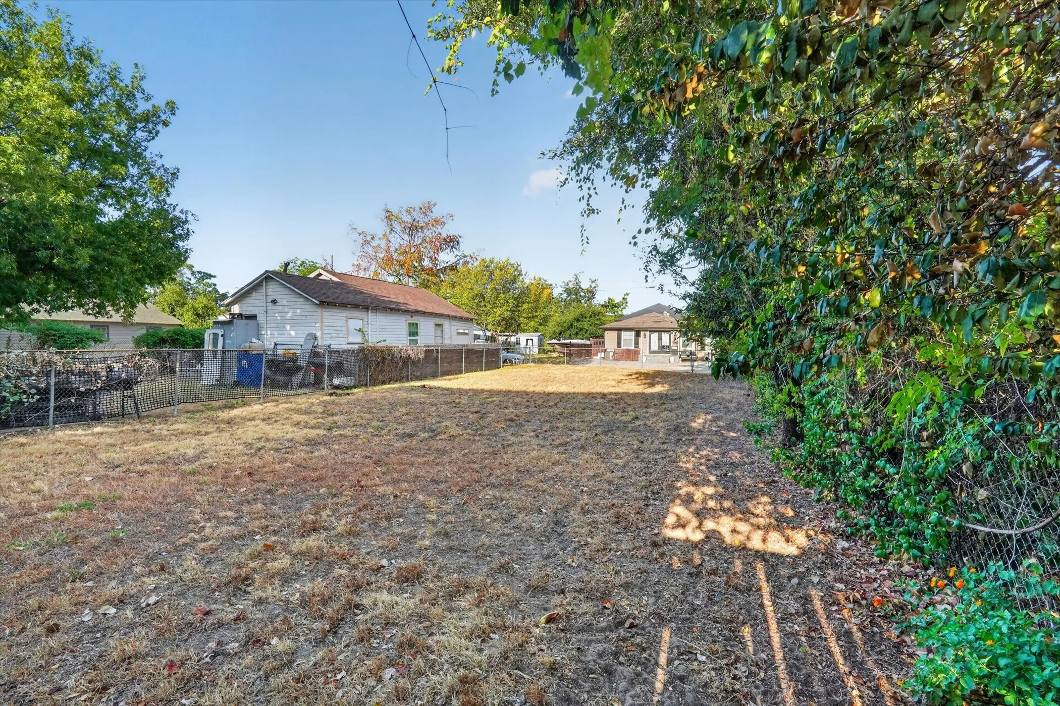 Unimproved Land For Sale in Dallas County , 3126 Pastor Street, Dallas, Texas 75212, 0, 0, Garage spaces, 0 Sqft, built in 0, mls#21346263, Real Estate Agent in Dallas, Homes For Sale in Dallas county, Homes For Sale in Dallas, Realtor in Dallas Texas, Real Estate Brokerage Independent Realty Texas, Luminita Cordes Realtor