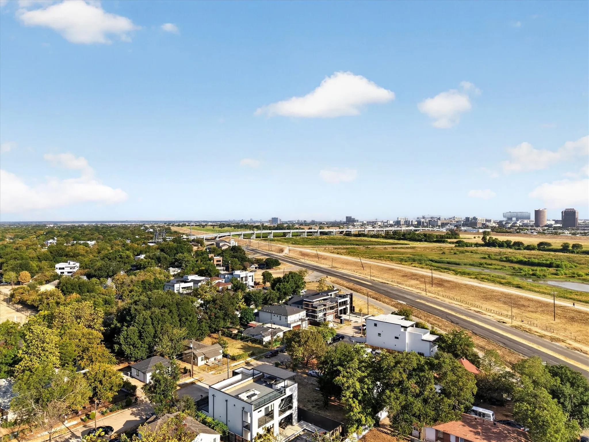 Unimproved Land For Sale in Dallas County , 3126 Pastor Street, Dallas, Texas 75212, 0, 0, Garage spaces, 0 Sqft, built in 0, mls#21346263, Real Estate Agent in Dallas, Homes For Sale in Dallas county, Homes For Sale in Dallas, Realtor in Dallas Texas, Real Estate Brokerage Independent Realty Texas, Luminita Cordes Realtor