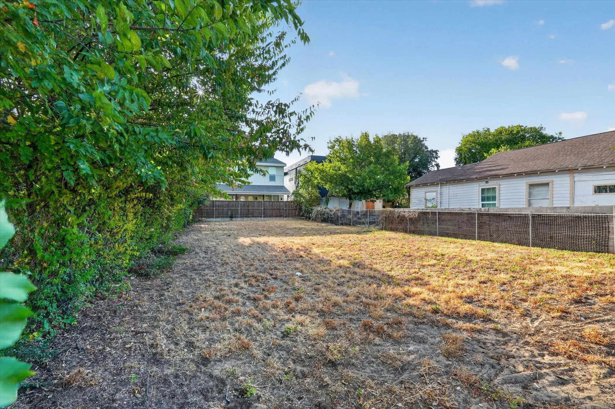 Unimproved Land For Sale in Dallas County , 3126 Pastor Street, Dallas, Texas 75212, 0, 0, Garage spaces, 0 Sqft, built in 0, mls#21346263, Real Estate Agent in Dallas, Homes For Sale in Dallas county, Homes For Sale in Dallas, Realtor in Dallas Texas, Real Estate Brokerage Independent Realty Texas, Luminita Cordes Realtor