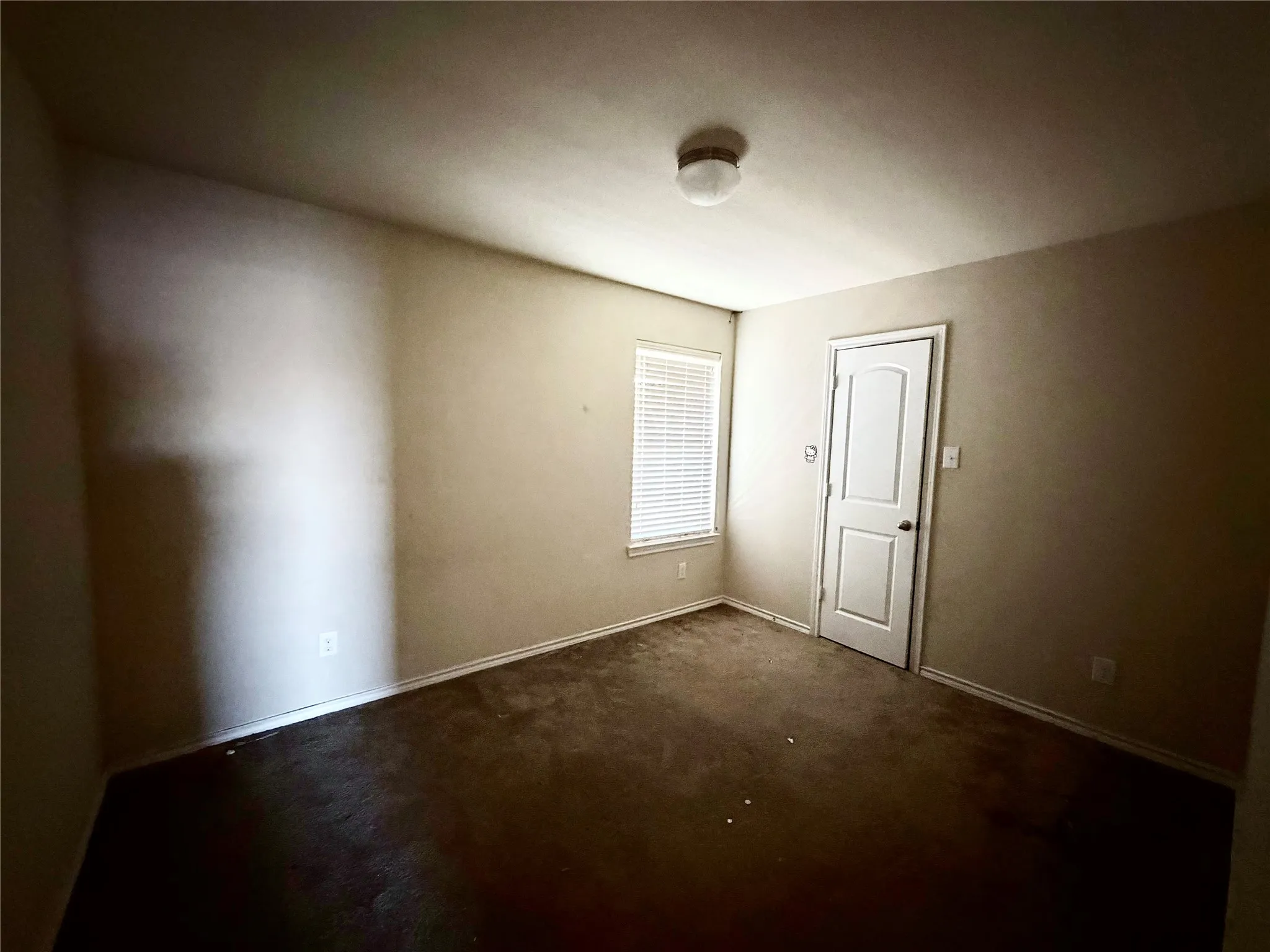Single Family Residence For Sale in Tarrant County , 5509 Thunder Bay Drive, Fort Worth, Texas 76119, 4 Bedroom, 3 Bathroom, 2 Garage spaces, 2,016 Sqft, built in 2015, mls#21342658, Real Estate Agent in Fort Worth, Homes For Sale in Tarrant county, Homes For Sale in Fort Worth, Realtor in Fort Worth Texas, Real Estate Brokerage Independent Realty Texas, Luminita Cordes Realtor