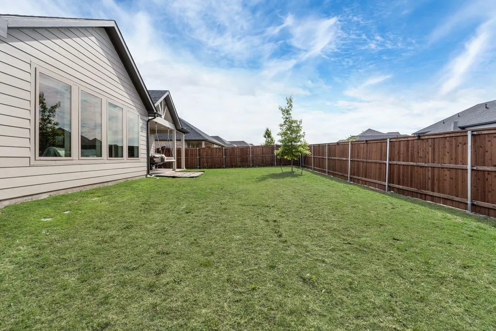 Single Family Residence For Sale in Kaufman County , 2037 Dovedale Drive, Forney, Texas 75126, 4 Bedrooms, 3 Bathrooms, 2 Garage spaces, 2,704 Sqft, built in 2024, Price $399,900, mls#21346287, Real Estate Agent in Forney, Homes For Sale in Kaufman county, Homes For Sale in Forney, Realtor in Forney Texas, Real Estate Brokerage Independent Realty Texas, Luminita Cordes Realtor