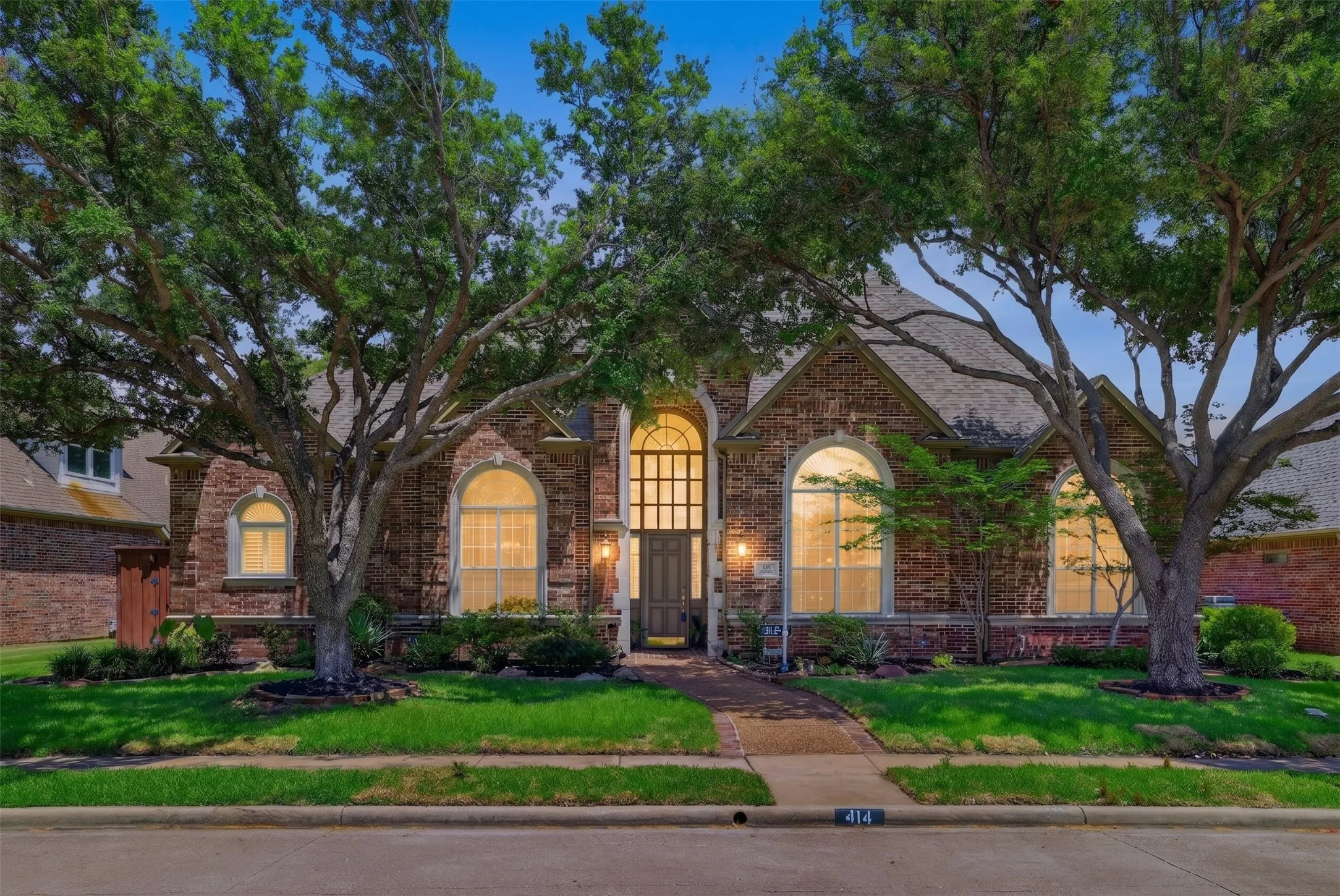 Single Family Residence For Sale in Dallas County , 414 Downing Drive, Coppell, Texas 75019, 4 Bedroom, 3 Bathroom, 3 Garage spaces, 3,855 Sqft, built in 1994, mls#21345946, Real Estate Agent in Coppell, Homes For Sale in Dallas county, Homes For Sale in Coppell, Realtor in Coppell Texas, Real Estate Brokerage Independent Realty Texas, Luminita Cordes Realtor