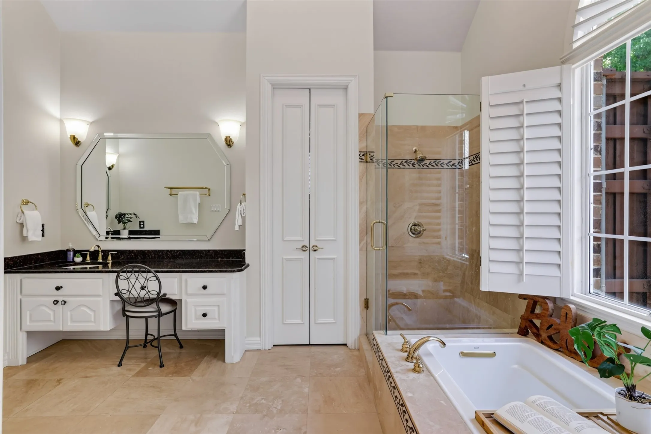 Single Family Residence For Sale in Dallas County , 414 Downing Drive, Coppell, Texas 75019, 4 Bedroom, 3 Bathroom, 3 Garage spaces, 3,855 Sqft, built in 1994, mls#21345946, Real Estate Agent in Coppell, Homes For Sale in Dallas county, Homes For Sale in Coppell, Realtor in Coppell Texas, Real Estate Brokerage Independent Realty Texas, Luminita Cordes Realtor