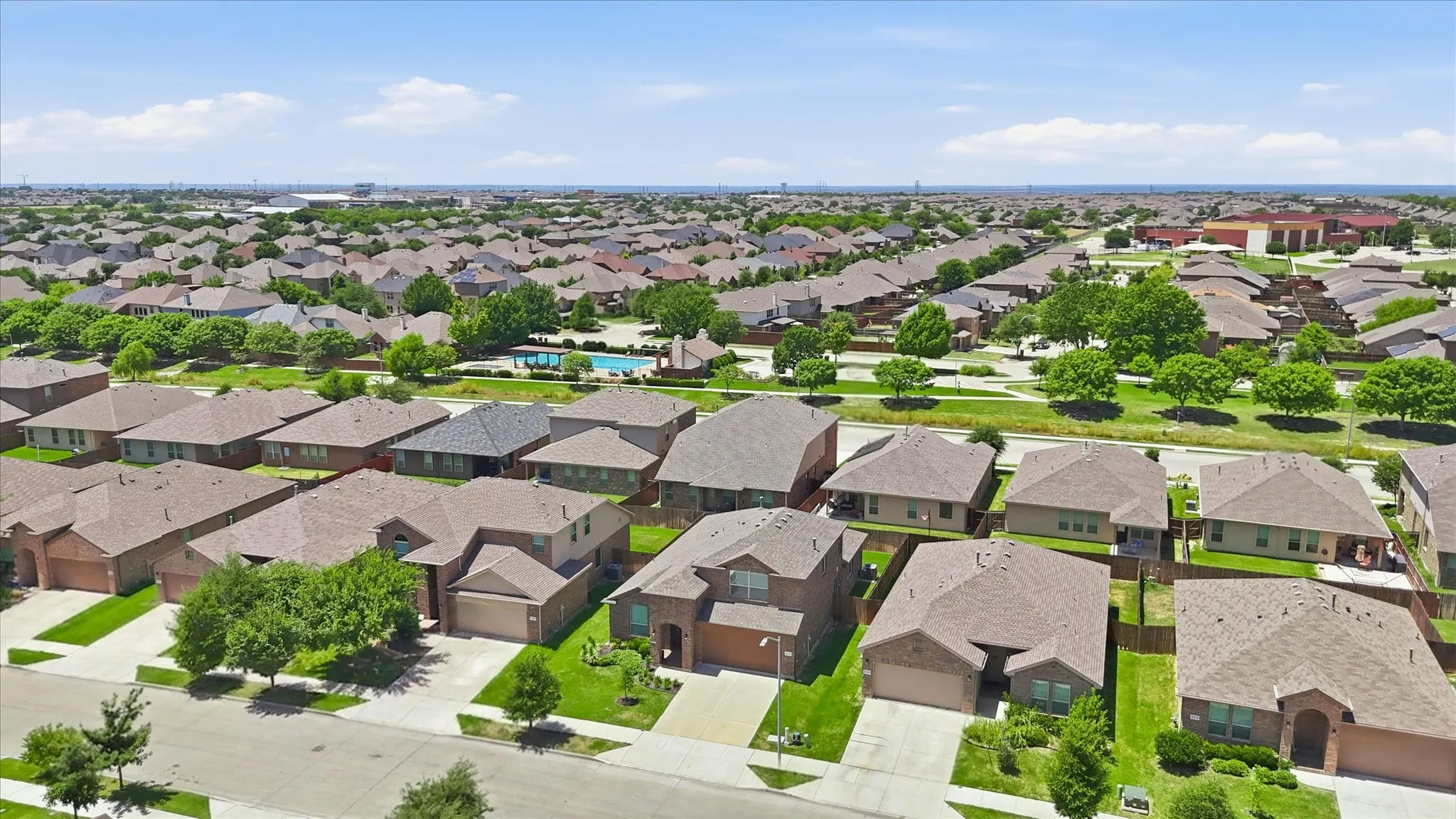 Single Family Residence For Sale in Tarrant County , 9125 Edenberry Lane, Fort Worth, Texas 76179, 4 Bedroom, 3 Bathroom, 2 Garage spaces, 2,670 Sqft, built in 2018, mls#21346291, Real Estate Agent in Fort Worth, Homes For Sale in Tarrant county, Homes For Sale in Fort Worth, Realtor in Fort Worth Texas, Real Estate Brokerage Independent Realty Texas, Luminita Cordes Realtor