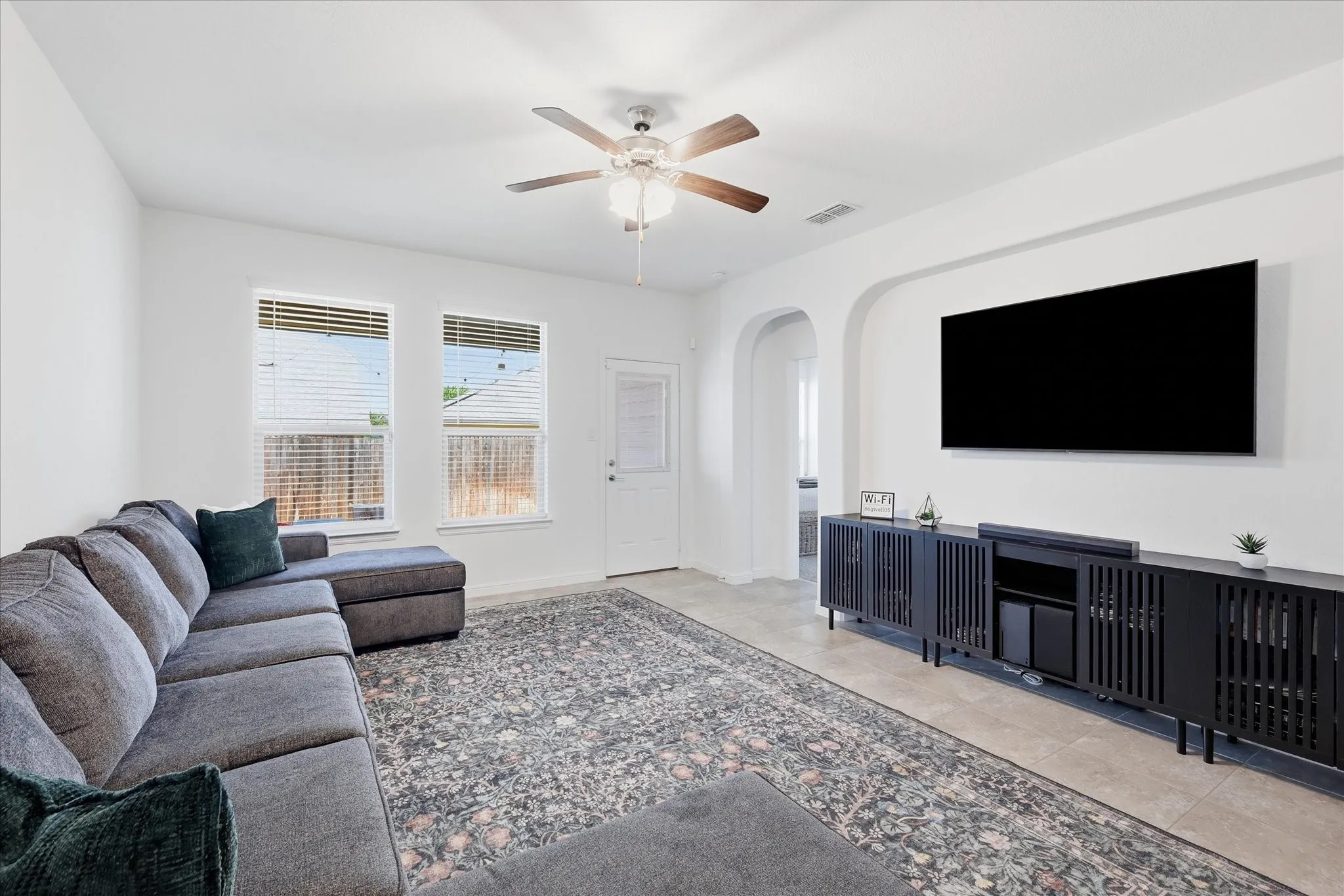 Single Family Residence For Sale in Tarrant County , 9125 Edenberry Lane, Fort Worth, Texas 76179, 4 Bedroom, 3 Bathroom, 2 Garage spaces, 2,670 Sqft, built in 2018, mls#21346291, Real Estate Agent in Fort Worth, Homes For Sale in Tarrant county, Homes For Sale in Fort Worth, Realtor in Fort Worth Texas, Real Estate Brokerage Independent Realty Texas, Luminita Cordes Realtor