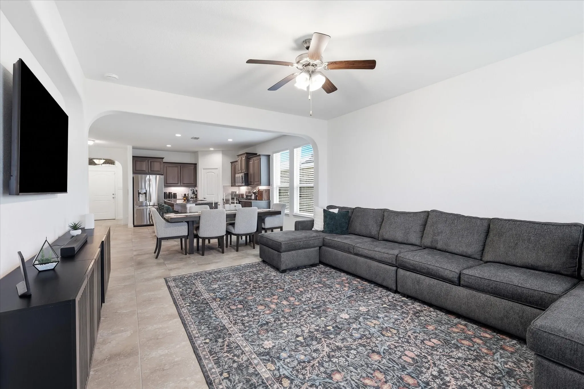 Single Family Residence For Sale in Tarrant County , 9125 Edenberry Lane, Fort Worth, Texas 76179, 4 Bedroom, 3 Bathroom, 2 Garage spaces, 2,670 Sqft, built in 2018, mls#21346291, Real Estate Agent in Fort Worth, Homes For Sale in Tarrant county, Homes For Sale in Fort Worth, Realtor in Fort Worth Texas, Real Estate Brokerage Independent Realty Texas, Luminita Cordes Realtor