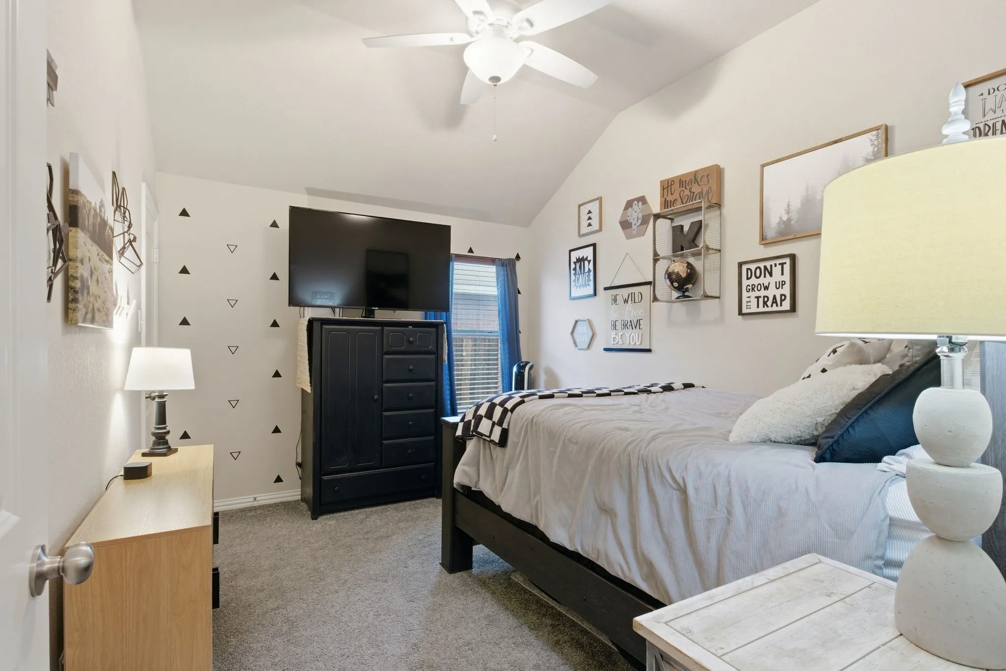 Single Family Residence For Sale in Kaufman County , 4003 Gabi Avenue, Heartland, Texas 75126, 3 Bedroom, 2 Bathroom, 2 Garage spaces, 1,854 Sqft, built in 2010, mls#21346318, Real Estate Agent in Heartland, Homes For Sale in Kaufman county, Homes For Sale in Heartland, Realtor in Heartland Texas, Real Estate Brokerage Independent Realty Texas, Luminita Cordes Realtor