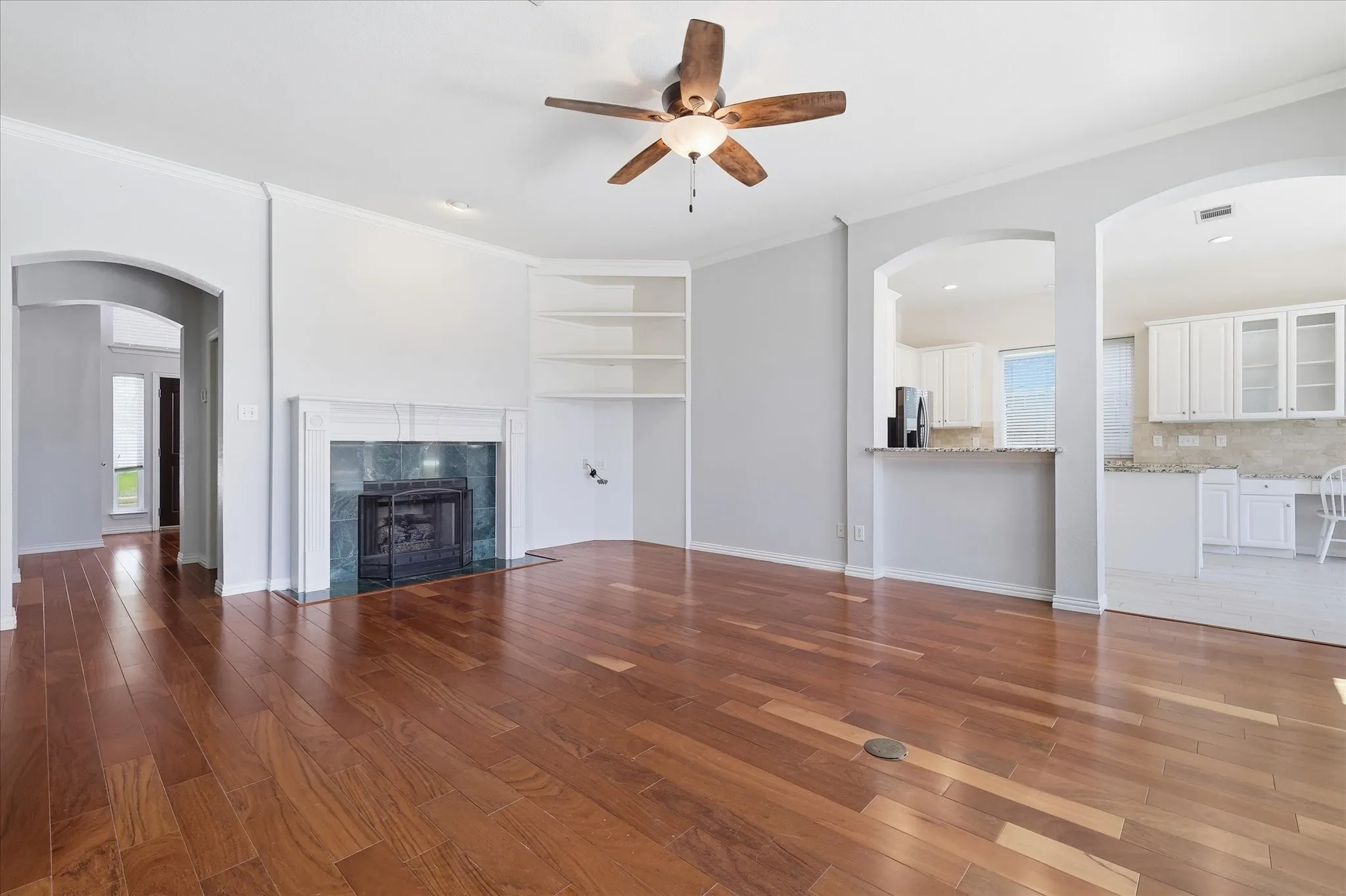 Single Family Residence For Sale in Denton County , 1521 Blue Mesa Road, Carrollton, Texas 75007, 5 Bedroom, 4 Bathroom, 2 Garage spaces, 3,369 Sqft, built in 1996, mls#21346332, Real Estate Agent in Carrollton, Homes For Sale in Denton county, Homes For Sale in Carrollton, Realtor in Carrollton Texas, Real Estate Brokerage Independent Realty Texas, Luminita Cordes Realtor