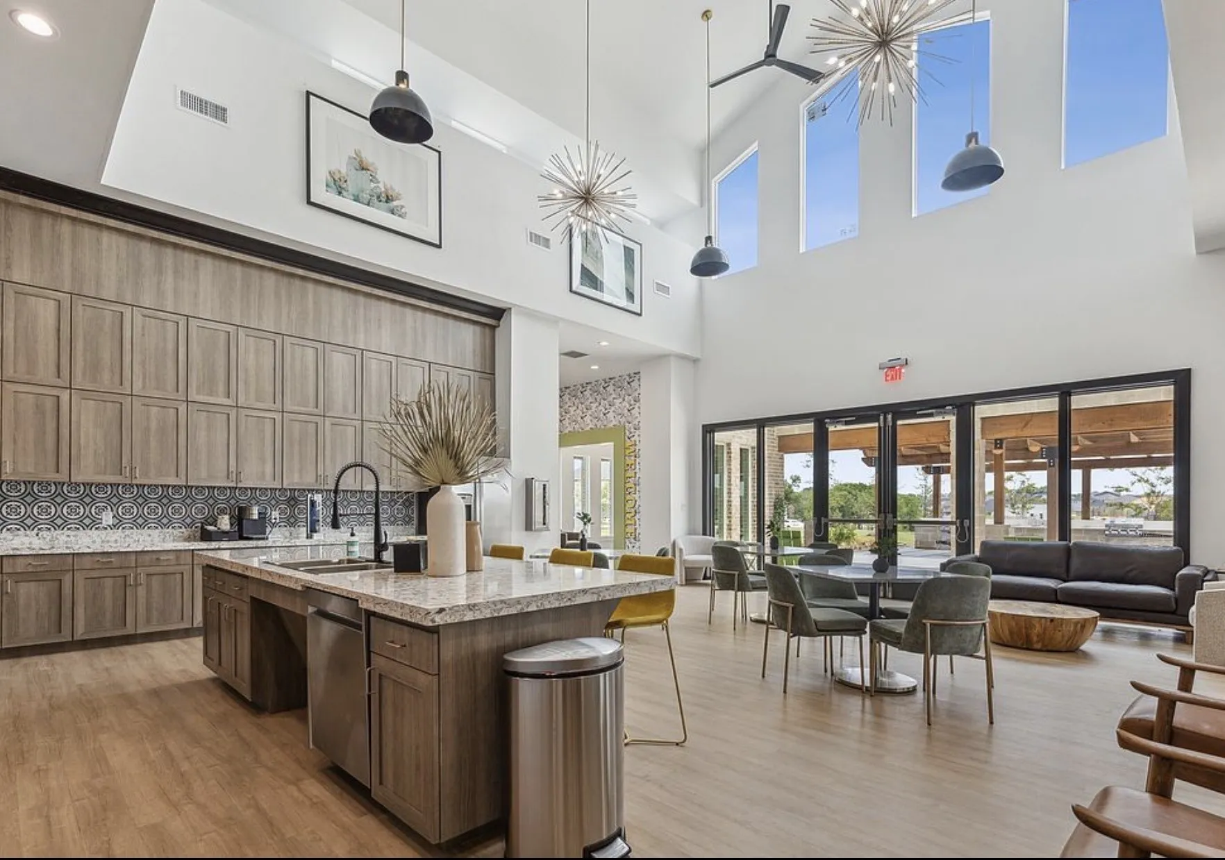 Single Family Residence For Rent in Collin County , 522 Cottagewood Drive, Princeton, Texas 75071, 4 Bedroom, 4 Bathroom, 2 Garage spaces, 2,558 Sqft, built in 2024, mls#21346331, Real Estate Agent in Princeton, Homes For Rent in Collin county, Homes For Rent in Princeton, Realtor in Princeton Texas, Real Estate Brokerage Independent Realty Texas, Luminita Cordes Realtor