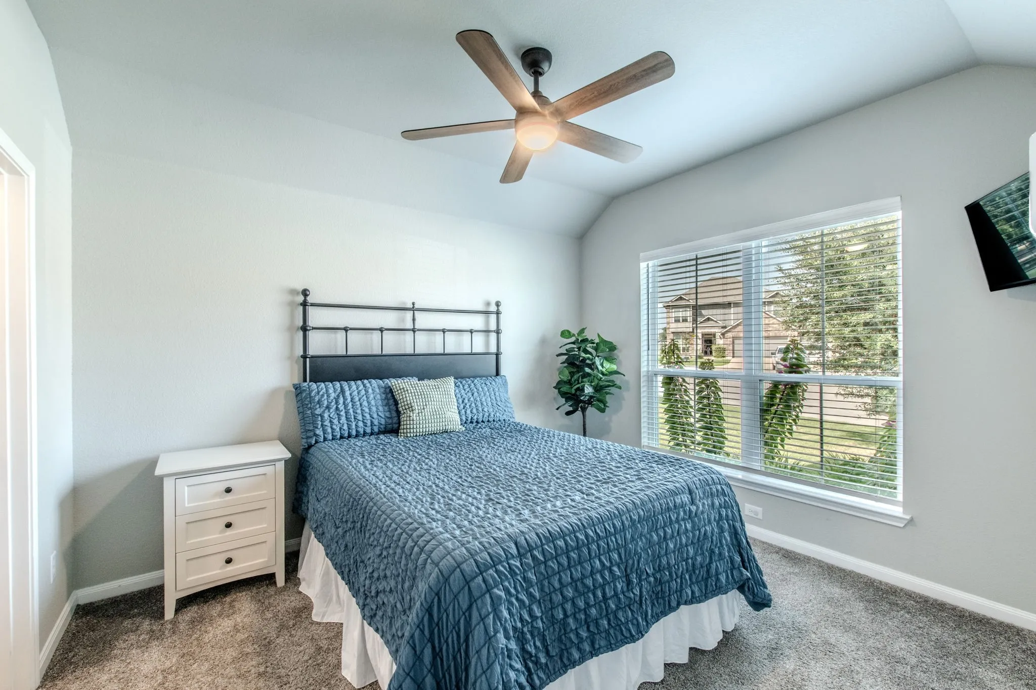 Bdrm #2 - Second/guest Ensuite