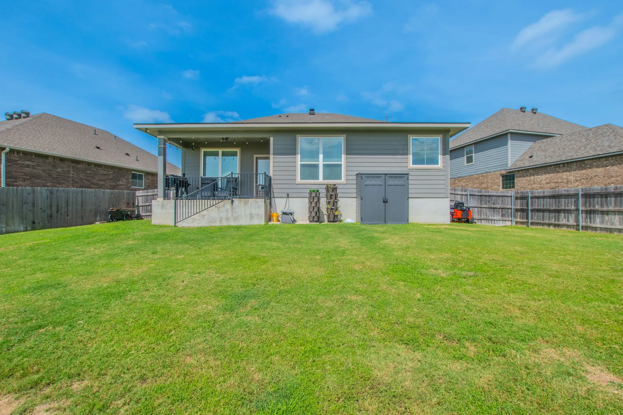 Single Family Residence For Sale in Bell County , 7514 Broadmoor Cove, Temple, Texas 76502, 6 Bedroom, 5 Bathroom, 2 Garage spaces, 3,481 Sqft, built in 2020, mls#21345171, Real Estate Agent in Temple, Homes For Sale in Bell county, Homes For Sale in Temple, Realtor in Temple Texas, Real Estate Brokerage Independent Realty Texas, Luminita Cordes Realtor