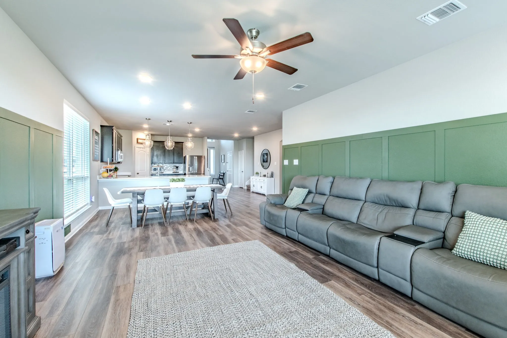 Single Family Residence For Sale in Bell County , 7514 Broadmoor Cove, Temple, Texas 76502, 6 Bedroom, 5 Bathroom, 2 Garage spaces, 3,481 Sqft, built in 2020, mls#21345171, Real Estate Agent in Temple, Homes For Sale in Bell county, Homes For Sale in Temple, Realtor in Temple Texas, Real Estate Brokerage Independent Realty Texas, Luminita Cordes Realtor