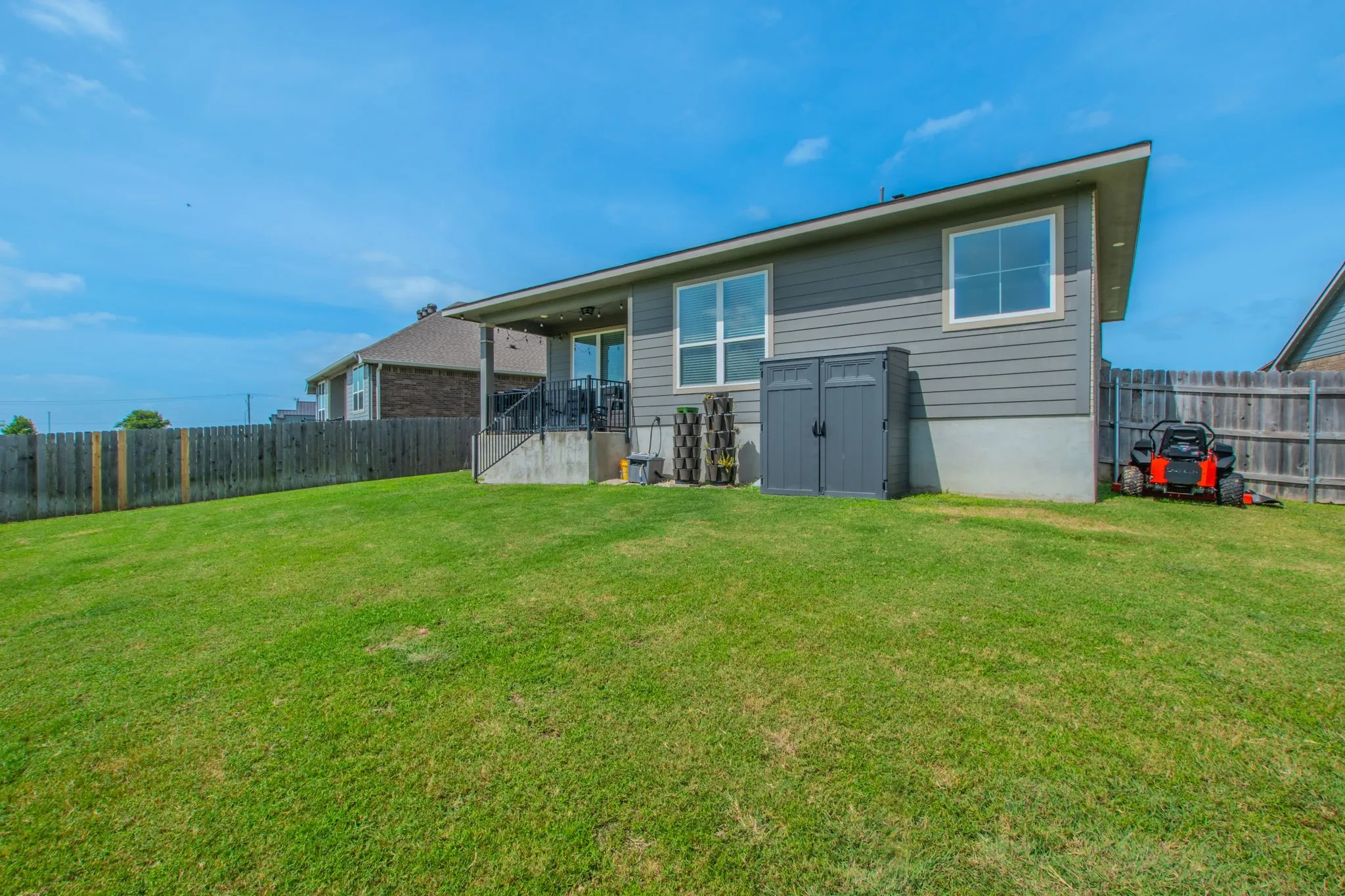 Single Family Residence For Sale in Bell County , 7514 Broadmoor Cove, Temple, Texas 76502, 6 Bedroom, 5 Bathroom, 2 Garage spaces, 3,481 Sqft, built in 2020, mls#21345171, Real Estate Agent in Temple, Homes For Sale in Bell county, Homes For Sale in Temple, Realtor in Temple Texas, Real Estate Brokerage Independent Realty Texas, Luminita Cordes Realtor