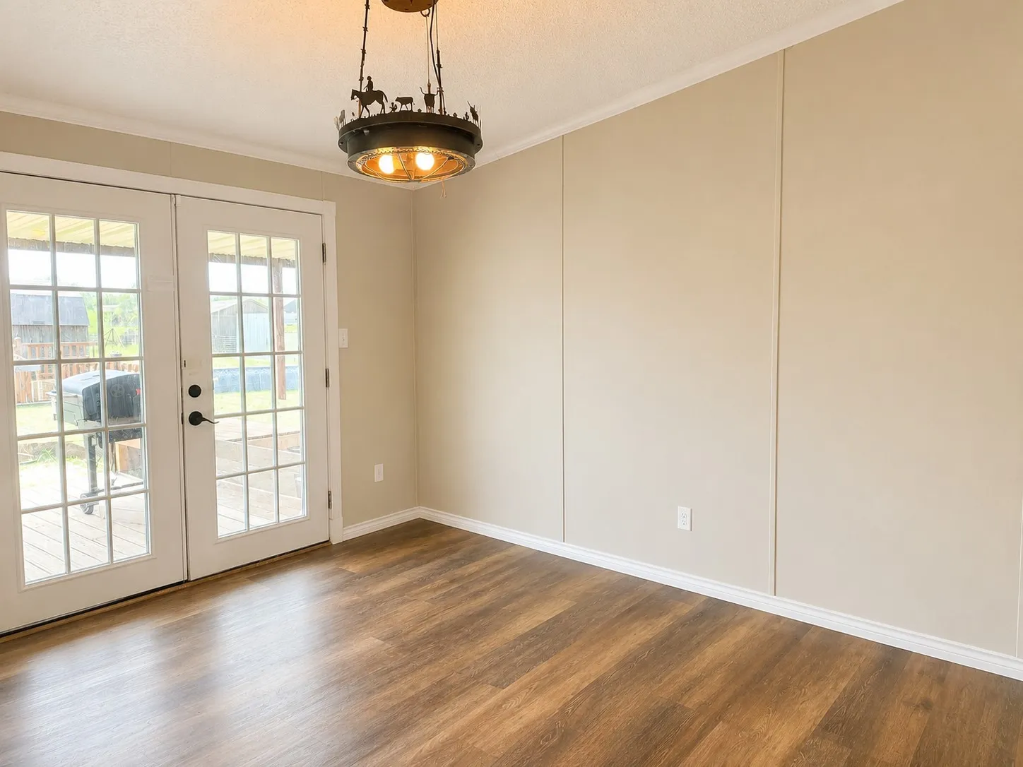 Mobile Home For Sale in Palo Pinto County , 155 N Swanson Road, Mineral Wells, Texas 76067, 4 Bedroom, 2 Bathroom, Garage spaces, 1,800 Sqft, built in 2006, mls#21346186, Real Estate Agent in Mineral Wells, Homes For Sale in Palo Pinto county, Homes For Sale in Mineral Wells, Realtor in Mineral Wells Texas, Real Estate Brokerage Independent Realty Texas, Luminita Cordes Realtor