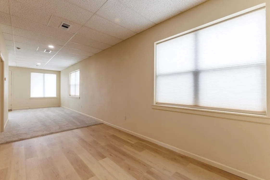 Apartment For Rent in Ellis County , 202 W Jefferson Street 104, Palmer, Texas 75152, 2 Bedroom, 1 Bathroom, Garage spaces, 1,000 Sqft, built in 2005, mls#21346349, Real Estate Agent in Palmer, Homes For Rent in Ellis county, Homes For Rent in Palmer, Realtor in Palmer Texas, Real Estate Brokerage Independent Realty Texas, Luminita Cordes Realtor