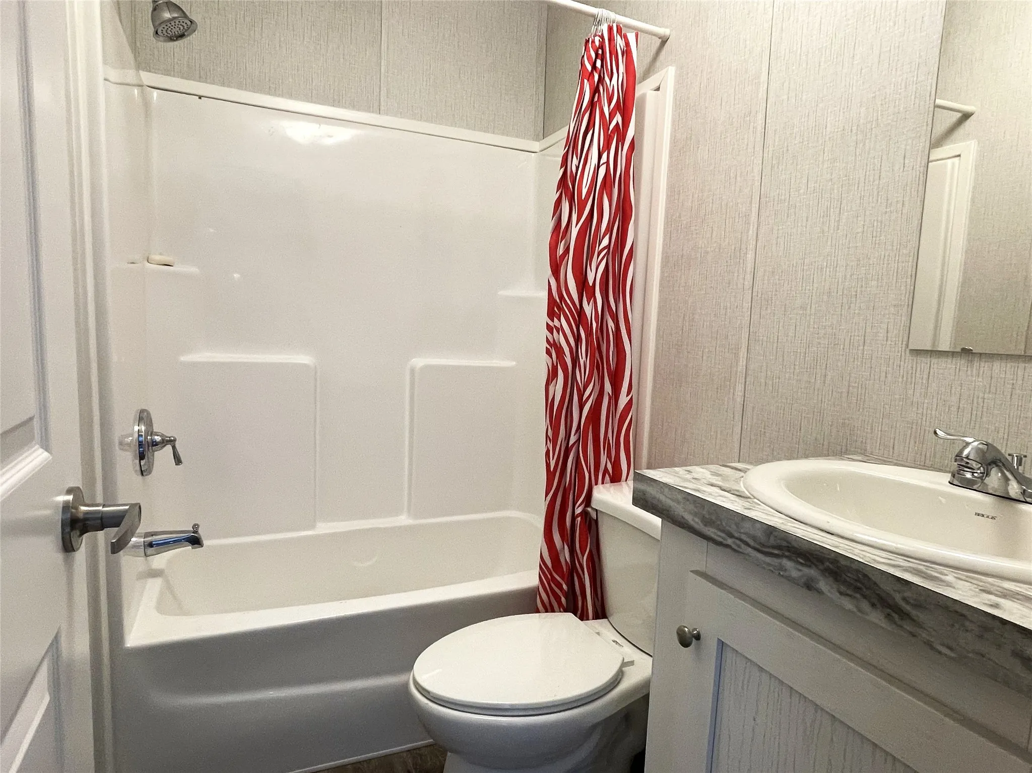Mobile Home For Sale in Limestone County , 3233 Lcr 460, Mexia, Texas 76667, 2 Bedroom, 2 Bathroom, Garage spaces, 912 Sqft, built in 2026, mls#21346337, Real Estate Agent in Mexia, Homes For Sale in Limestone county, Homes For Sale in Mexia, Realtor in Mexia Texas, Real Estate Brokerage Independent Realty Texas, Luminita Cordes Realtor