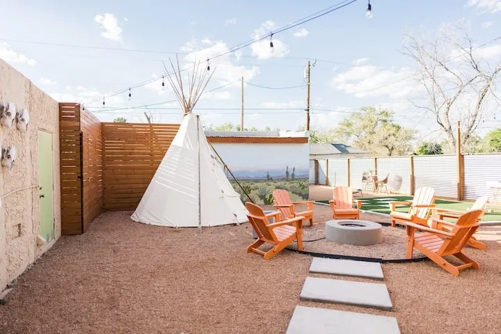 Single Family Residence For Sale in Presidio County , 205 W Lincoln Street, Marfa, Texas 79843, 2 Bedroom, 1 Bathroom, Garage spaces, 1,136 Sqft, built in 1920, mls#21324765, Real Estate Agent in Marfa, Homes For Sale in Presidio county, Homes For Sale in Marfa, Realtor in Marfa Texas, Real Estate Brokerage Independent Realty Texas, Luminita Cordes Realtor