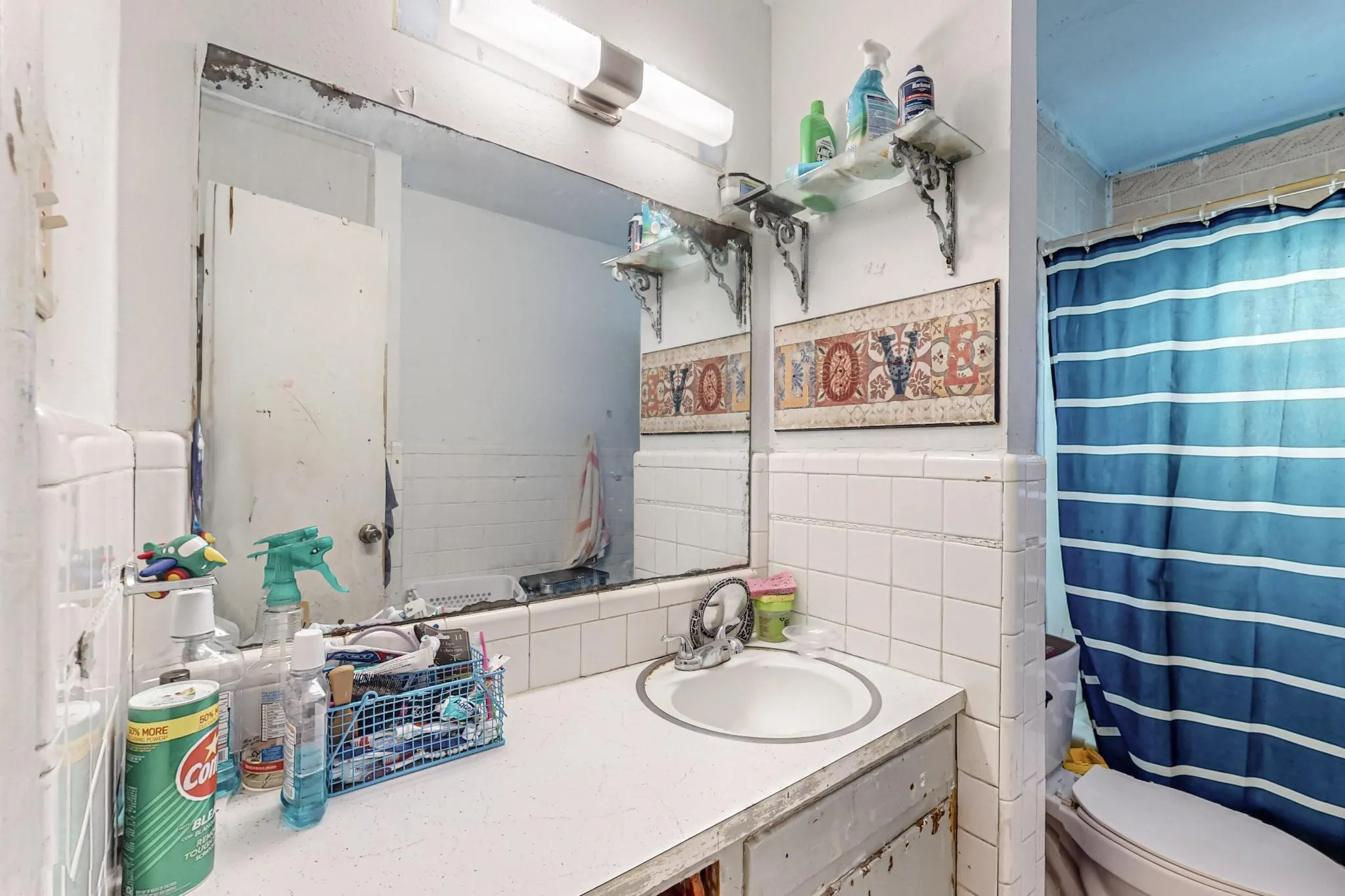 Single Family Residence For Sale in Tarrant County , 6801 Little Ranch Road, North Richland Hills, Texas 76182, 5 Bedrooms, 2 Bathrooms, Garage spaces, 1,883 Sqft, built in 1965, Price $350,000, mls#21346342, Real Estate Agent in North Richland Hills, Homes For Sale in Tarrant county, Homes For Sale in North Richland Hills, Realtor in North Richland Hills Texas, Real Estate Brokerage Independent Realty Texas, Luminita Cordes Realtor