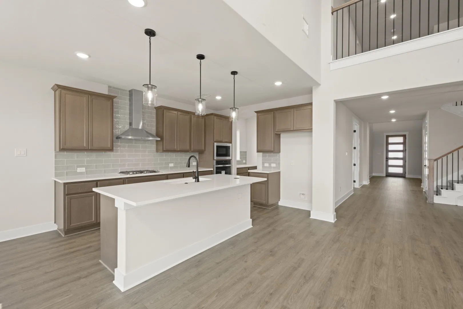 17265 Oxborough-Kitchen-2