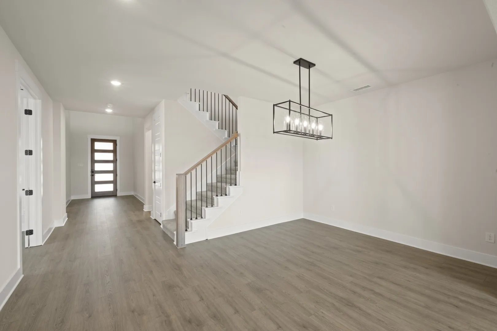 17265 Oxborough- Dining-1