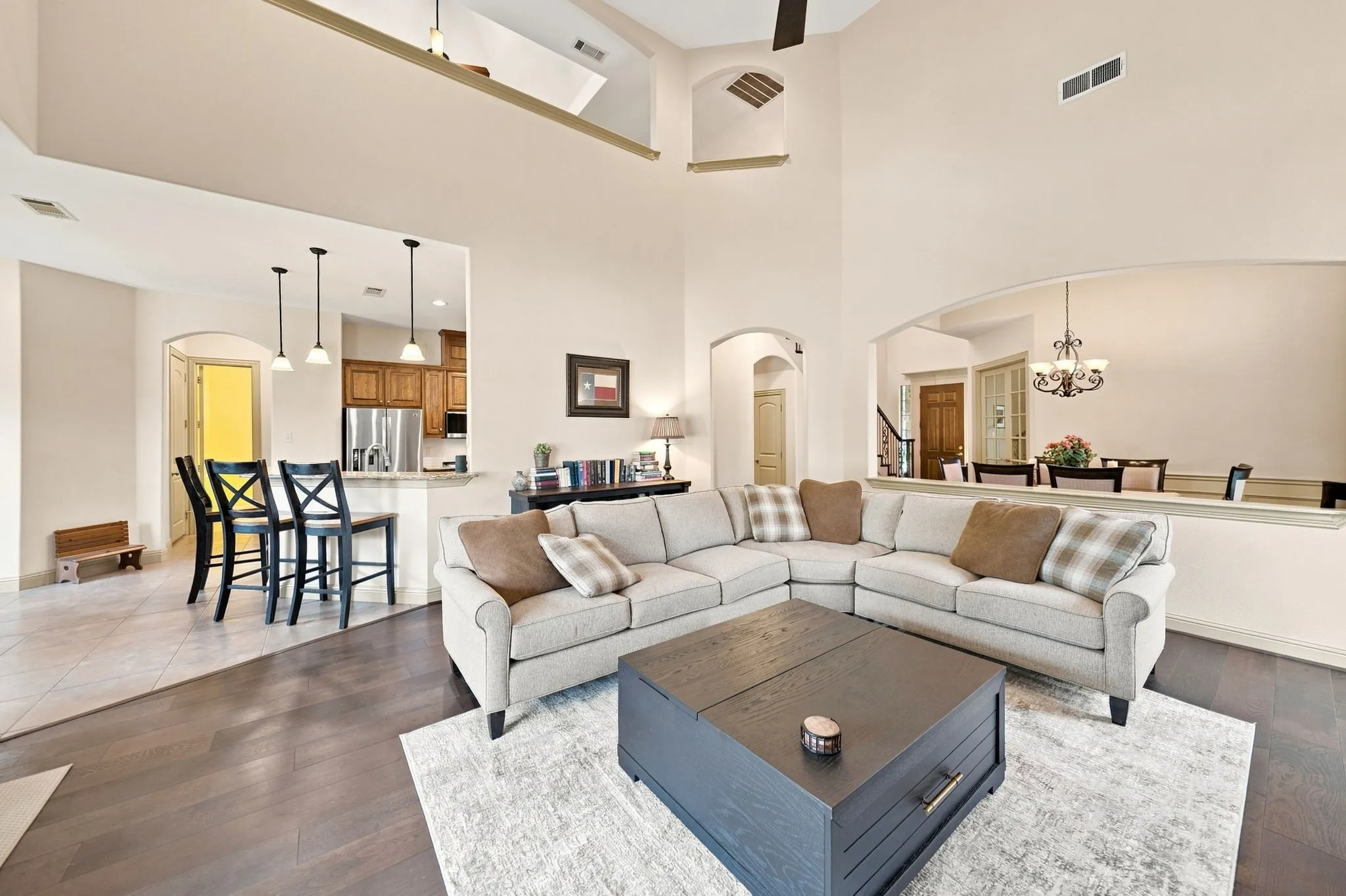 Single Family Residence For Sale in Denton County , 4154 Siena Drive, Frisco, Texas 75033, 4 Bedroom, 4 Bathroom, 2 Garage spaces, 3,655 Sqft, built in 2006, mls#21346367, Real Estate Agent in Frisco, Homes For Sale in Denton county, Homes For Sale in Frisco, Realtor in Frisco Texas, Real Estate Brokerage Independent Realty Texas, Luminita Cordes Realtor