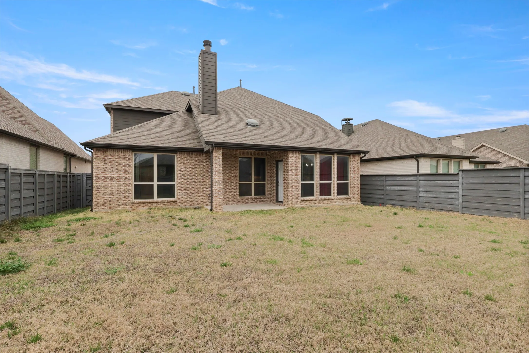 Single Family Residence For Rent in Denton County , 1144 Knoll Street, Little Elm, Texas 76227, 4 Bedroom, 3 Bathroom, 2 Garage spaces, 2,503 Sqft, built in 2020, mls#21346369, Real Estate Agent in Little Elm, Homes For Rent in Denton county, Homes For Rent in Little Elm, Realtor in Little Elm Texas, Real Estate Brokerage Independent Realty Texas, Luminita Cordes Realtor