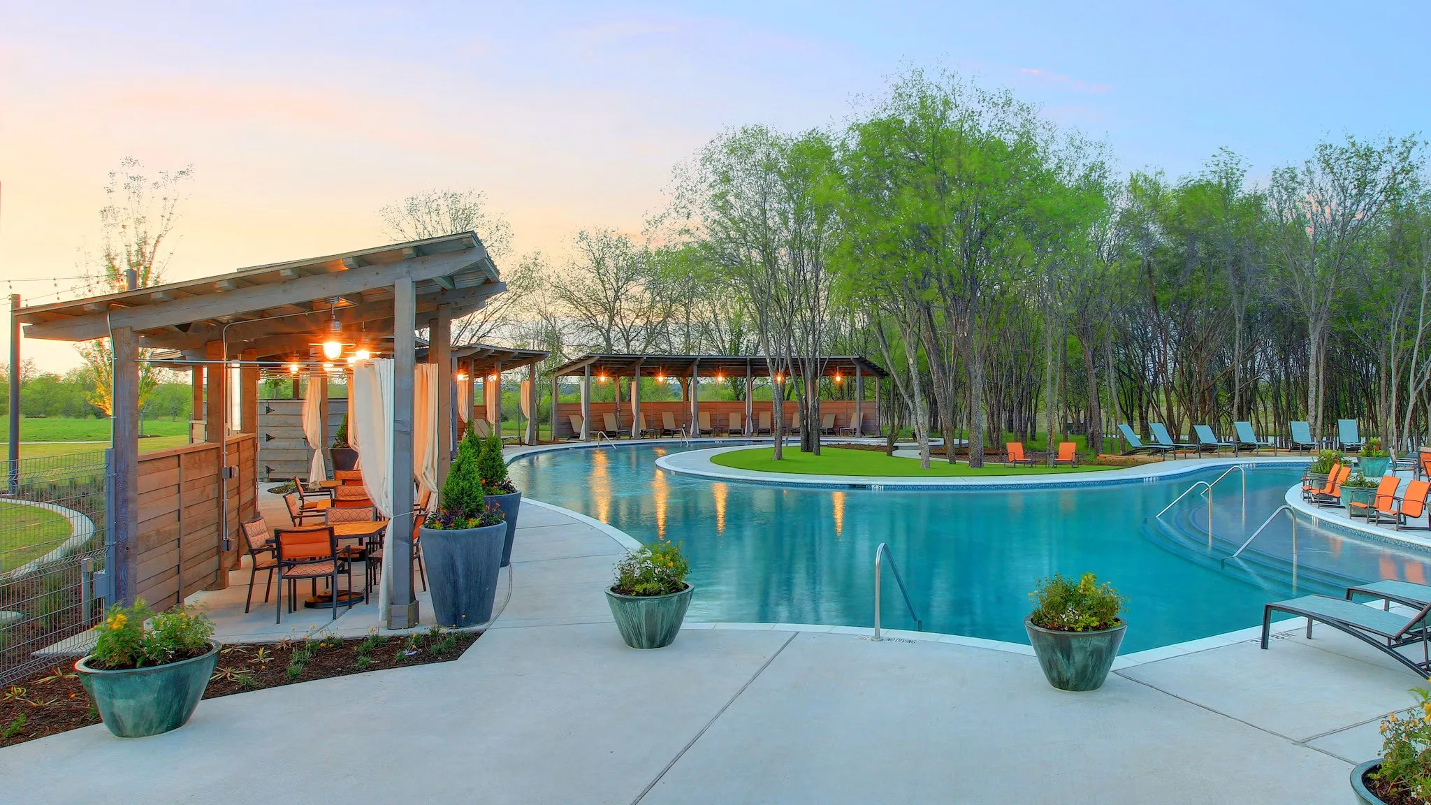 Single Family Residence For Rent in Denton County , 1144 Knoll Street, Little Elm, Texas 76227, 4 Bedroom, 3 Bathroom, 2 Garage spaces, 2,503 Sqft, built in 2020, mls#21346369, Real Estate Agent in Little Elm, Homes For Rent in Denton county, Homes For Rent in Little Elm, Realtor in Little Elm Texas, Real Estate Brokerage Independent Realty Texas, Luminita Cordes Realtor