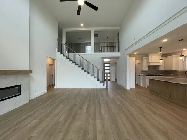 Single Family Residence For Rent in Ellis County , 3714 Milwaukee Avenue, Midlothian, Texas 76065, 5 Bedroom, 4 Bathroom, 2 Garage spaces, 3,236 Sqft, built in 2025, mls#21346363, Real Estate Agent in Midlothian, Homes For Rent in Ellis county, Homes For Rent in Midlothian, Realtor in Midlothian Texas, Real Estate Brokerage Independent Realty Texas, Luminita Cordes Realtor