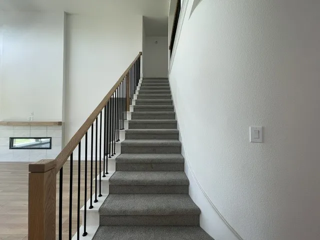 Single Family Residence For Rent in Ellis County , 3714 Milwaukee Avenue, Midlothian, Texas 76065, 5 Bedroom, 4 Bathroom, 2 Garage spaces, 3,236 Sqft, built in 2025, mls#21346363, Real Estate Agent in Midlothian, Homes For Rent in Ellis county, Homes For Rent in Midlothian, Realtor in Midlothian Texas, Real Estate Brokerage Independent Realty Texas, Luminita Cordes Realtor