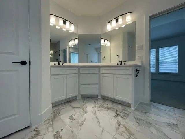 Single Family Residence For Rent in Ellis County , 3714 Milwaukee Avenue, Midlothian, Texas 76065, 5 Bedroom, 4 Bathroom, 2 Garage spaces, 3,236 Sqft, built in 2025, mls#21346363, Real Estate Agent in Midlothian, Homes For Rent in Ellis county, Homes For Rent in Midlothian, Realtor in Midlothian Texas, Real Estate Brokerage Independent Realty Texas, Luminita Cordes Realtor