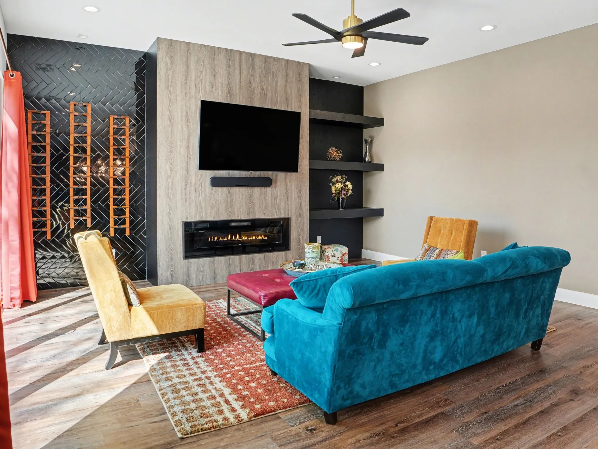 Single Family Residence For Sale in Dallas County , 324 S Main Street, Cedar Hill, Texas 75104, 4 Bedroom, 3 Bathroom, 2 Garage spaces, 2,513 Sqft, built in 2023, mls#21343401, Real Estate Agent in Cedar Hill, Homes For Sale in Dallas county, Homes For Sale in Cedar Hill, Realtor in Cedar Hill Texas, Real Estate Brokerage Independent Realty Texas, Luminita Cordes Realtor