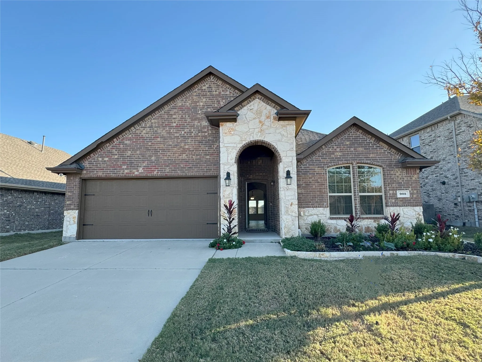 Single Family Residence For Rent in Collin County , 905 Berry Street, Celina, Texas 75009, 4 Bedroom, 2 Bathroom, 2 Garage spaces, 2,023 Sqft, built in 2019, mls#21346392, Real Estate Agent in Celina, Homes For Rent in Collin county, Homes For Rent in Celina, Realtor in Celina Texas, Real Estate Brokerage Independent Realty Texas, Luminita Cordes Realtor
