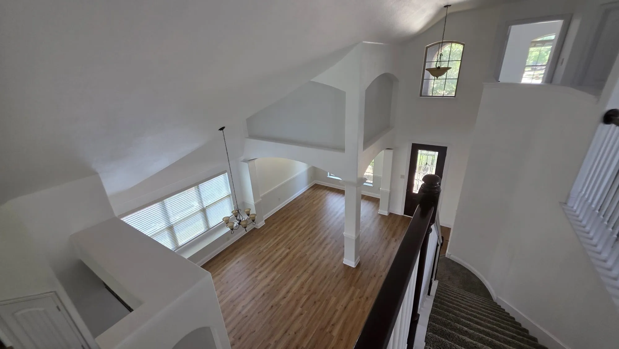 Single Family Residence For Rent in Tarrant County , 11516 Round Leaf Drive, Fort Worth, Texas 76244, 4 Bedroom, 3 Bathroom, 2 Garage spaces, 2,633 Sqft, built in 2008, mls#21346398, Real Estate Agent in Fort Worth, Homes For Rent in Tarrant county, Homes For Rent in Fort Worth, Realtor in Fort Worth Texas, Real Estate Brokerage Independent Realty Texas, Luminita Cordes Realtor