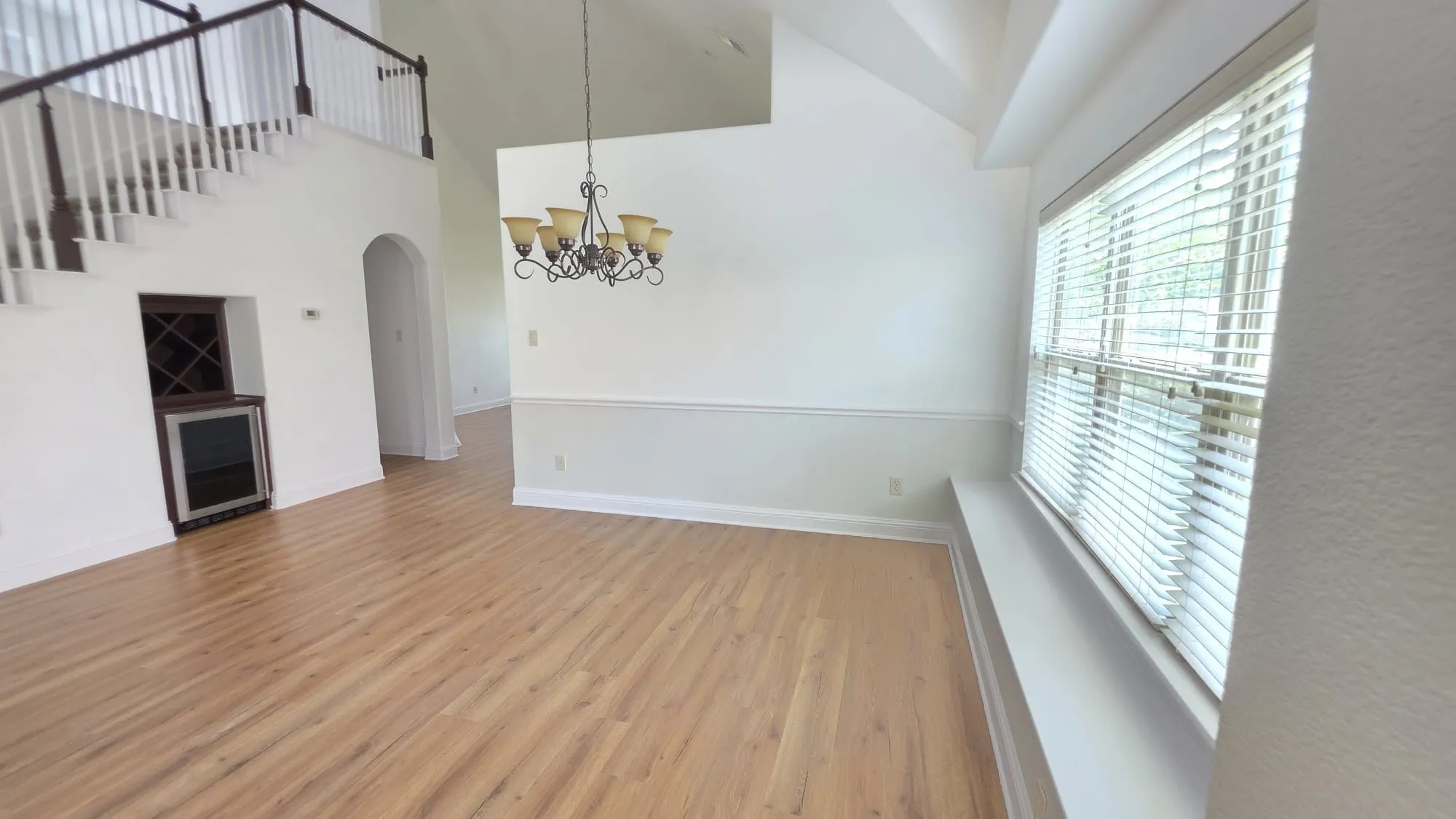Single Family Residence For Rent in Tarrant County , 11516 Round Leaf Drive, Fort Worth, Texas 76244, 4 Bedroom, 3 Bathroom, 2 Garage spaces, 2,633 Sqft, built in 2008, mls#21346398, Real Estate Agent in Fort Worth, Homes For Rent in Tarrant county, Homes For Rent in Fort Worth, Realtor in Fort Worth Texas, Real Estate Brokerage Independent Realty Texas, Luminita Cordes Realtor