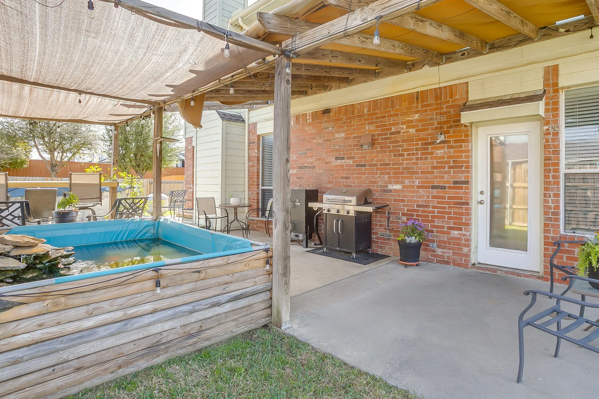 Single Family Residence For Sale in Tarrant County , 6509 Nottinghill Court, North Richland Hills, Texas 76180, 4 Bedroom, 3 Bathroom, 2 Garage spaces, 2,726 Sqft, built in 2003, mls#21346293, Real Estate Agent in North Richland Hills, Homes For Sale in Tarrant county, Homes For Sale in North Richland Hills, Realtor in North Richland Hills Texas, Real Estate Brokerage Independent Realty Texas, Luminita Cordes Realtor