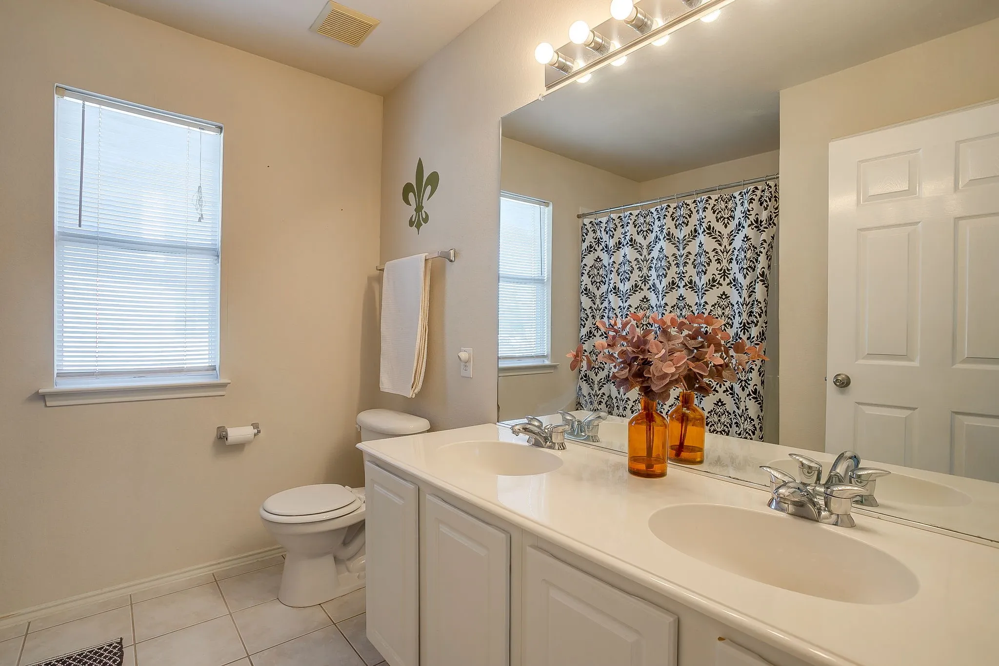 Upstairs Bathroom