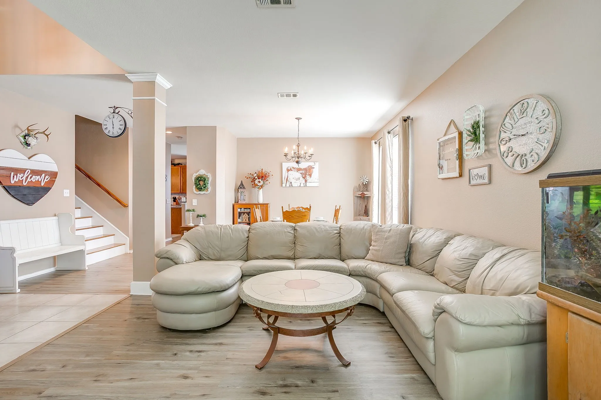 Single Family Residence For Sale in Tarrant County , 6509 Nottinghill Court, North Richland Hills, Texas 76180, 4 Bedroom, 3 Bathroom, 2 Garage spaces, 2,726 Sqft, built in 2003, mls#21346293, Real Estate Agent in North Richland Hills, Homes For Sale in Tarrant county, Homes For Sale in North Richland Hills, Realtor in North Richland Hills Texas, Real Estate Brokerage Independent Realty Texas, Luminita Cordes Realtor