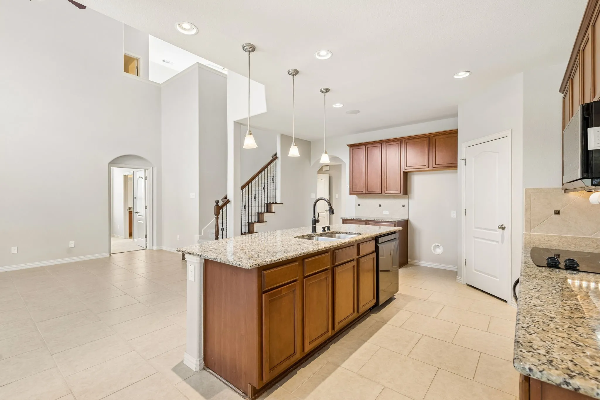 Single Family Residence For Sale in Collin County , 3004 Nathan Drive, Wylie, Texas 75098, 5 Bedroom, 4 Bathroom, 3 Garage spaces, 3,228 Sqft, built in 2010, mls#21346407, Real Estate Agent in Wylie, Homes For Sale in Collin county, Homes For Sale in Wylie, Realtor in Wylie Texas, Real Estate Brokerage Independent Realty Texas, Luminita Cordes Realtor