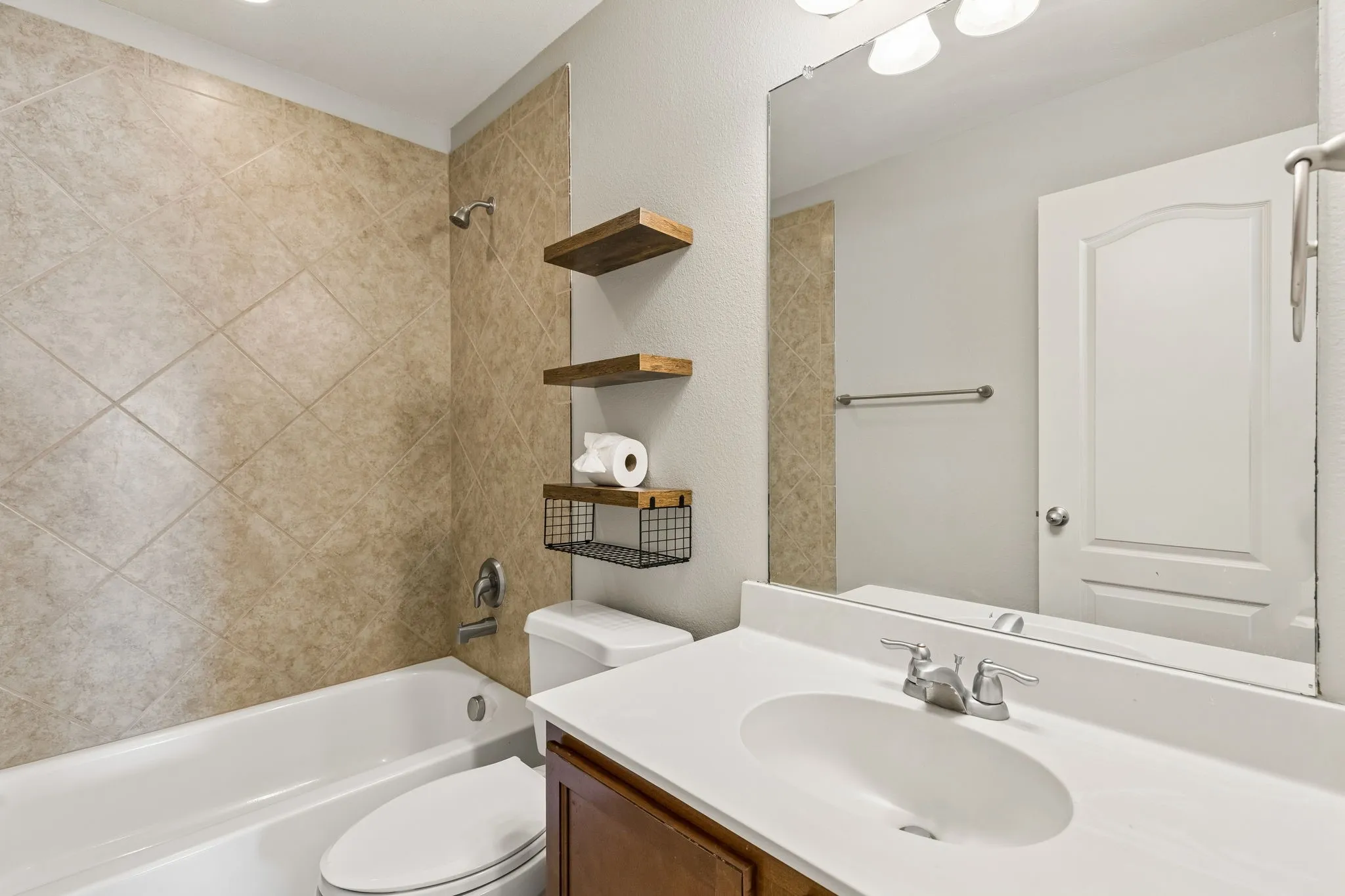 Single Family Residence For Sale in Collin County , 3004 Nathan Drive, Wylie, Texas 75098, 5 Bedroom, 4 Bathroom, 3 Garage spaces, 3,228 Sqft, built in 2010, mls#21346407, Real Estate Agent in Wylie, Homes For Sale in Collin county, Homes For Sale in Wylie, Realtor in Wylie Texas, Real Estate Brokerage Independent Realty Texas, Luminita Cordes Realtor