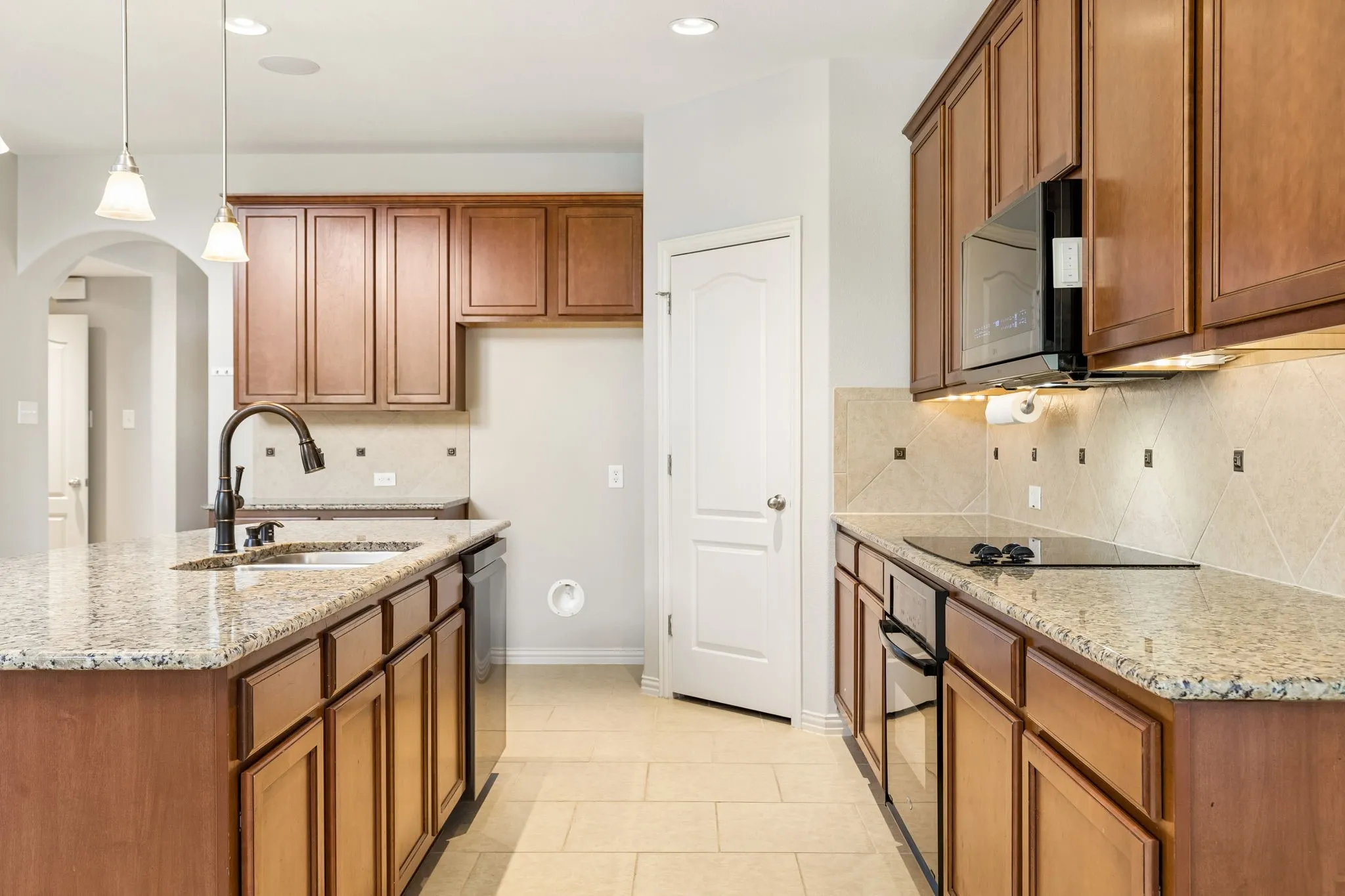Single Family Residence For Sale in Collin County , 3004 Nathan Drive, Wylie, Texas 75098, 5 Bedroom, 4 Bathroom, 3 Garage spaces, 3,228 Sqft, built in 2010, mls#21346407, Real Estate Agent in Wylie, Homes For Sale in Collin county, Homes For Sale in Wylie, Realtor in Wylie Texas, Real Estate Brokerage Independent Realty Texas, Luminita Cordes Realtor