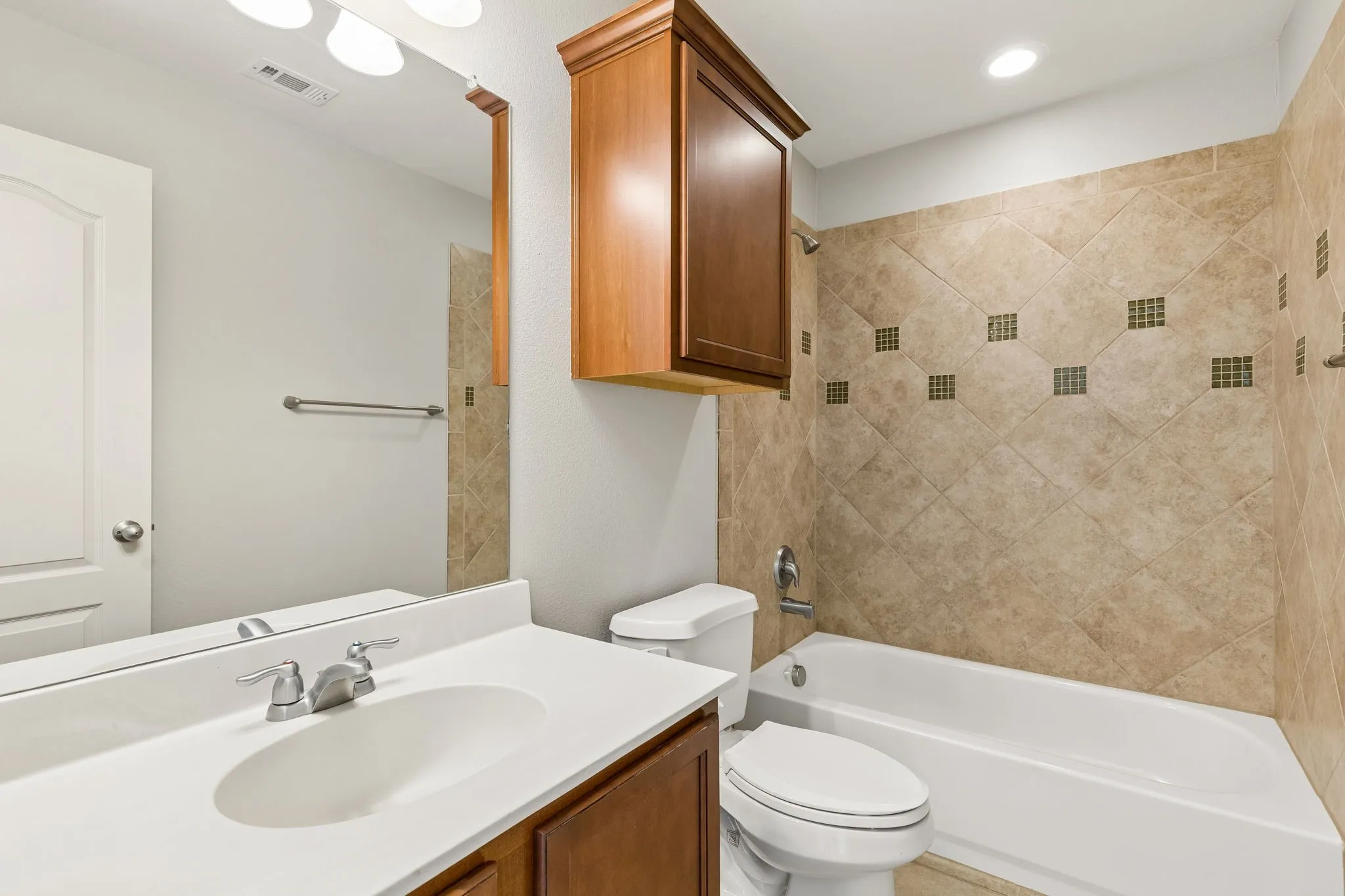 Single Family Residence For Sale in Collin County , 3004 Nathan Drive, Wylie, Texas 75098, 5 Bedroom, 4 Bathroom, 3 Garage spaces, 3,228 Sqft, built in 2010, mls#21346407, Real Estate Agent in Wylie, Homes For Sale in Collin county, Homes For Sale in Wylie, Realtor in Wylie Texas, Real Estate Brokerage Independent Realty Texas, Luminita Cordes Realtor